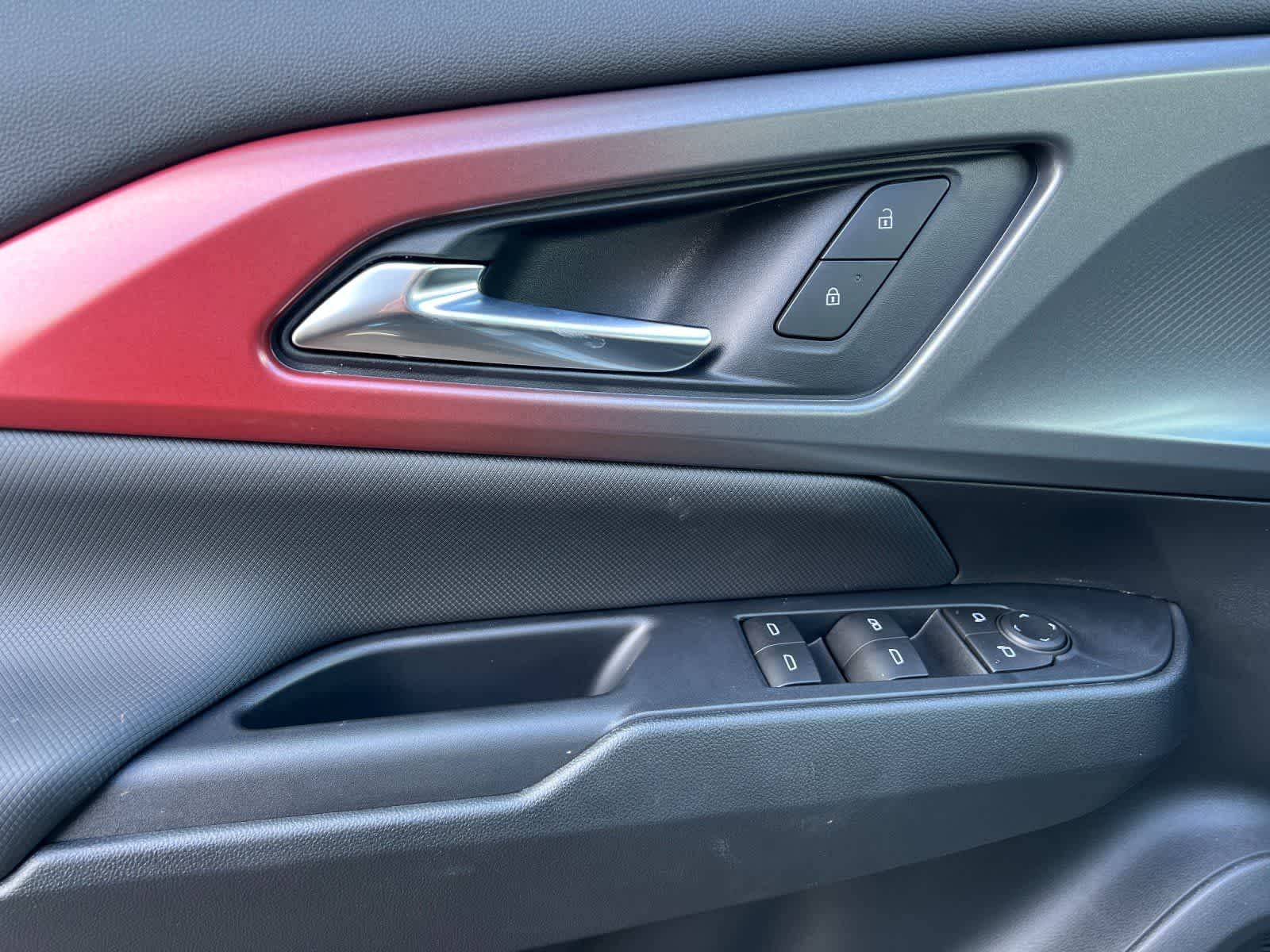 Thumbnail: 2026 Chevrolet Equinox - 12