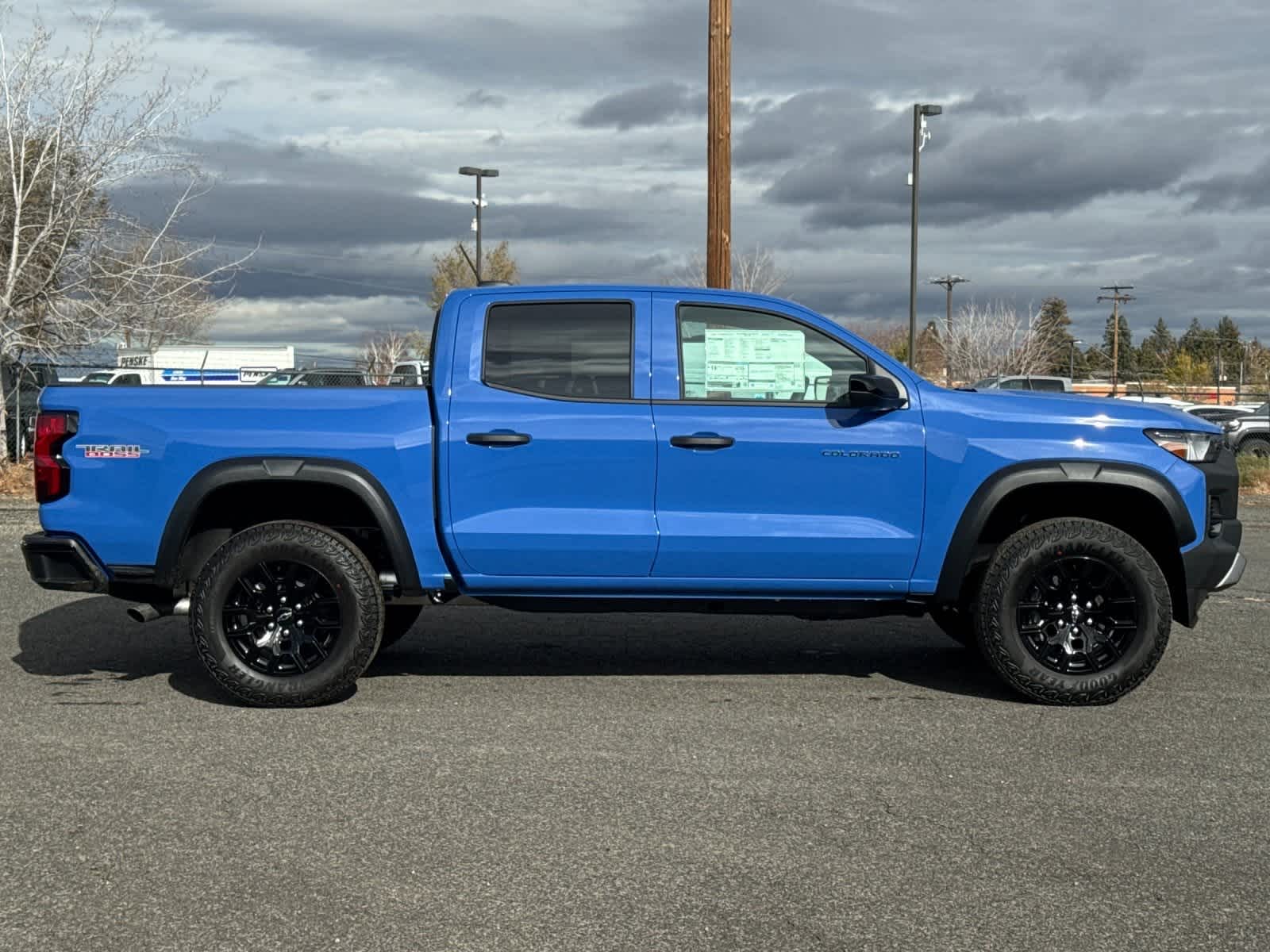 Thumbnail: 2026 Chevrolet Colorado - 8