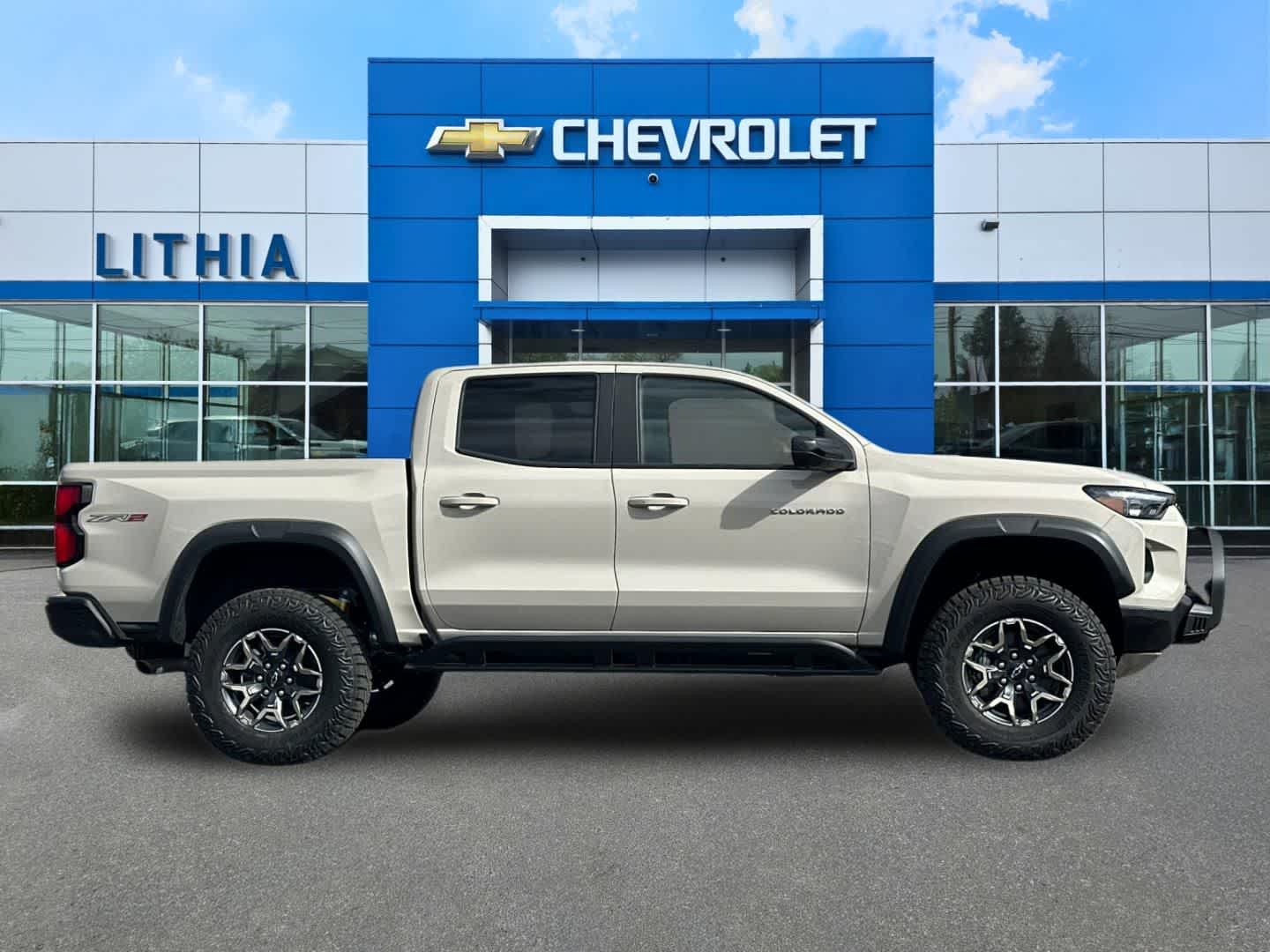 Thumbnail: 2026 Chevrolet Colorado - 8