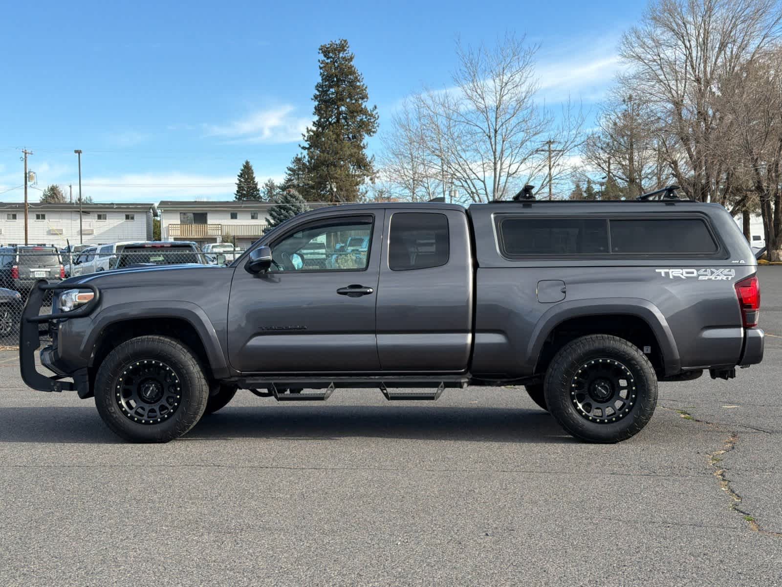 Thumbnail: 2019 Toyota Tacoma - 5