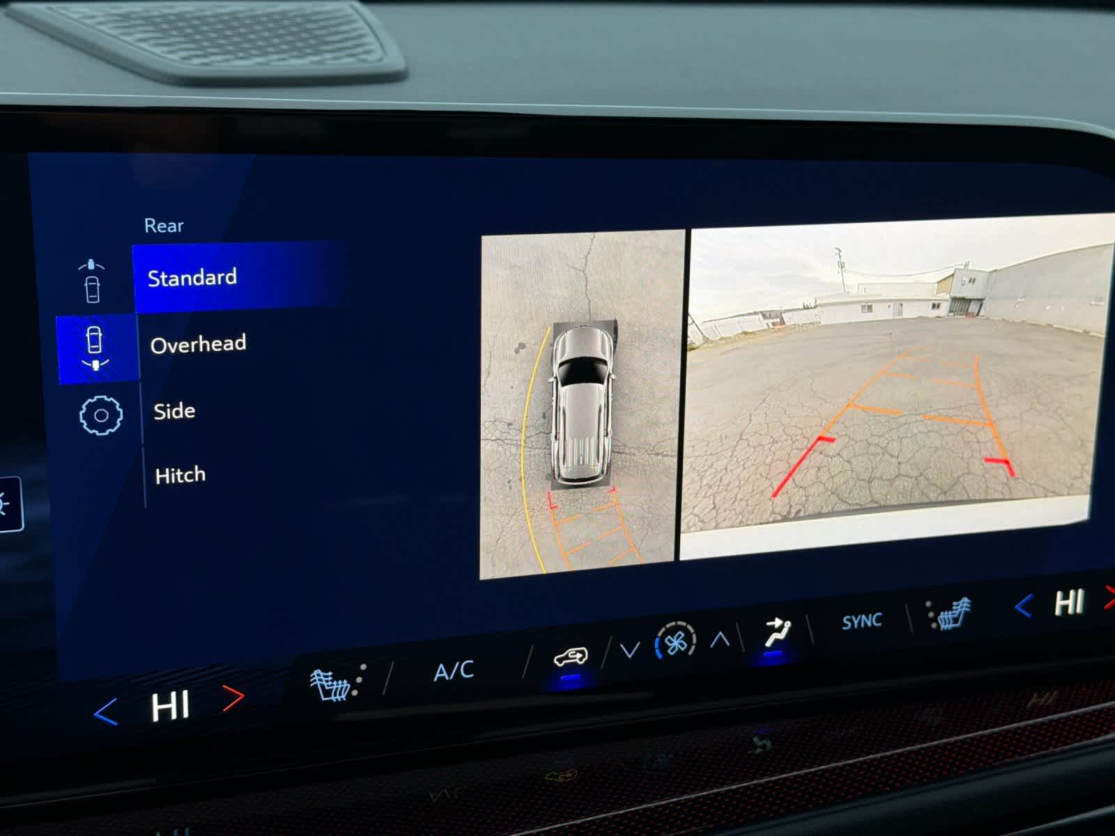 Thumbnail: 2026 Chevrolet Traverse - 20