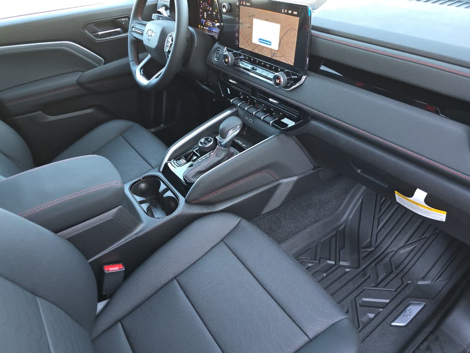 Thumbnail: 2026 Chevrolet Colorado - 15