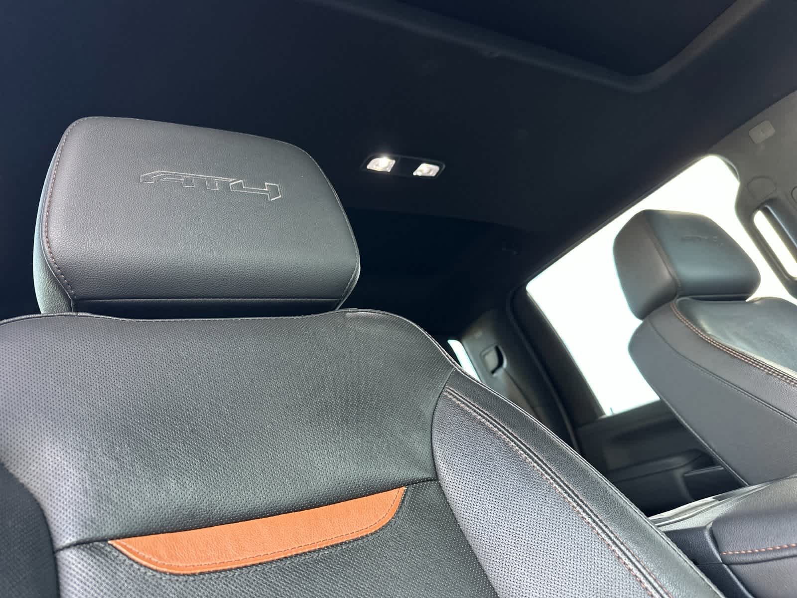 Thumbnail: 2020 GMC Sierra 2500 - 16