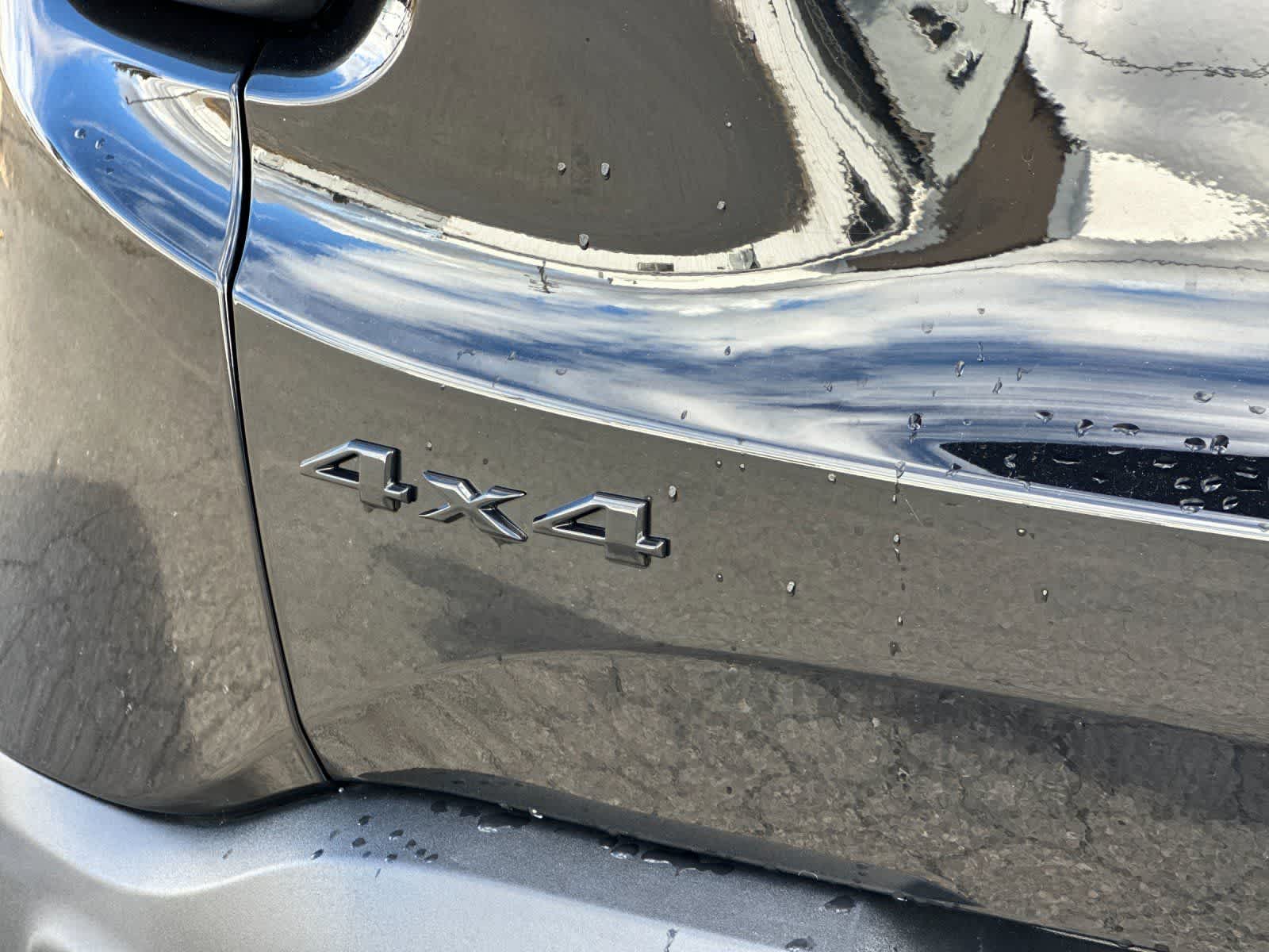 Thumbnail: 2020 Jeep Renegade - 27