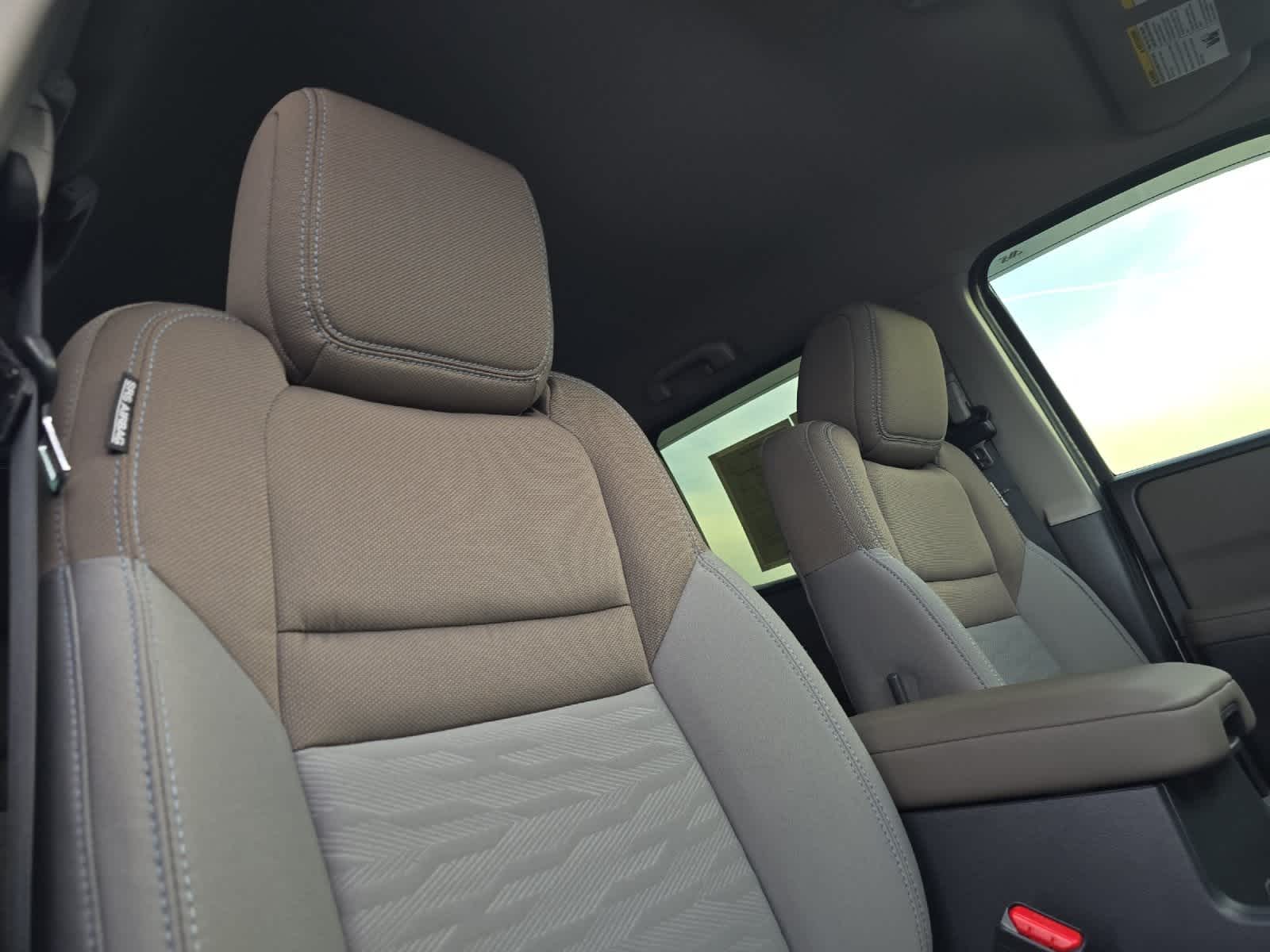 Thumbnail: 2022 Nissan Frontier - 16