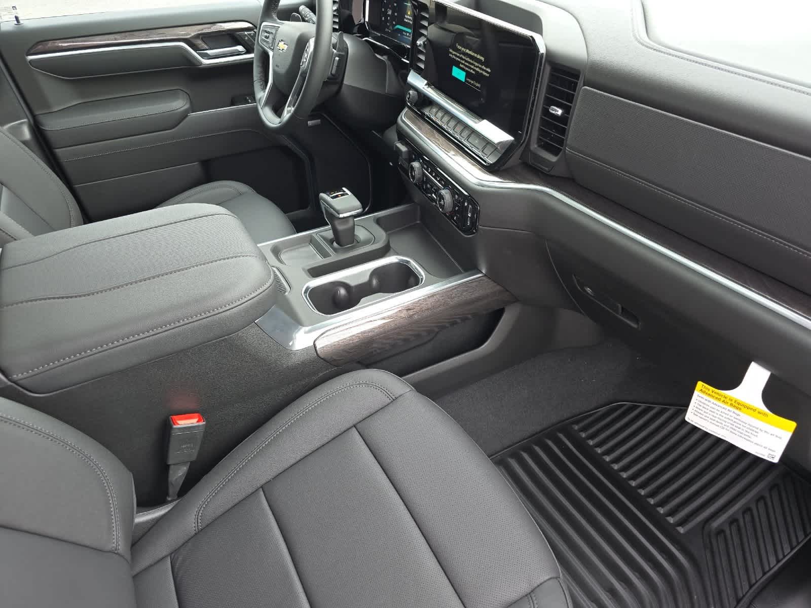 Thumbnail: 2026 Chevrolet Silverado 1500 - 15