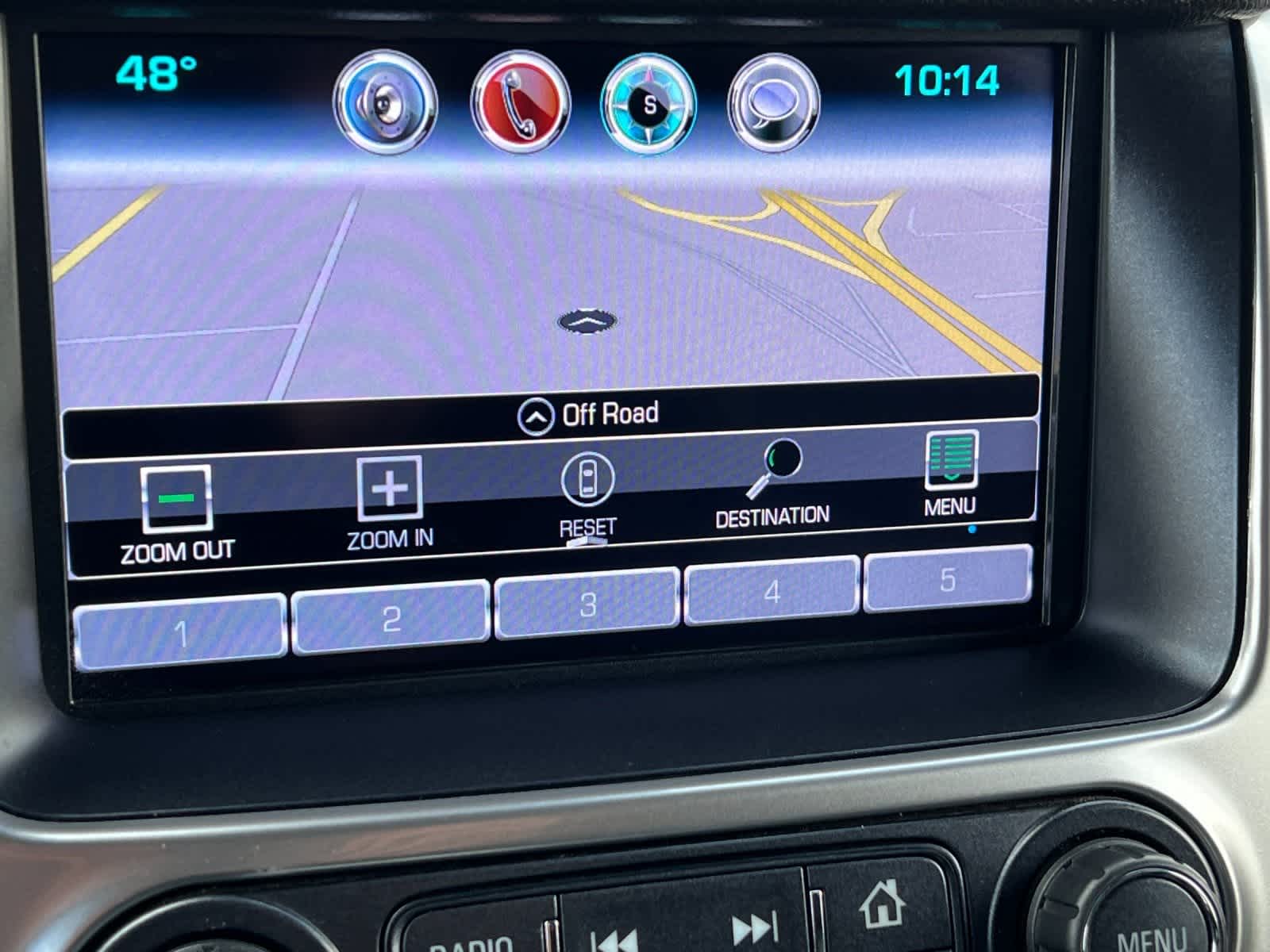 Thumbnail: 2017 Chevrolet Suburban - 20