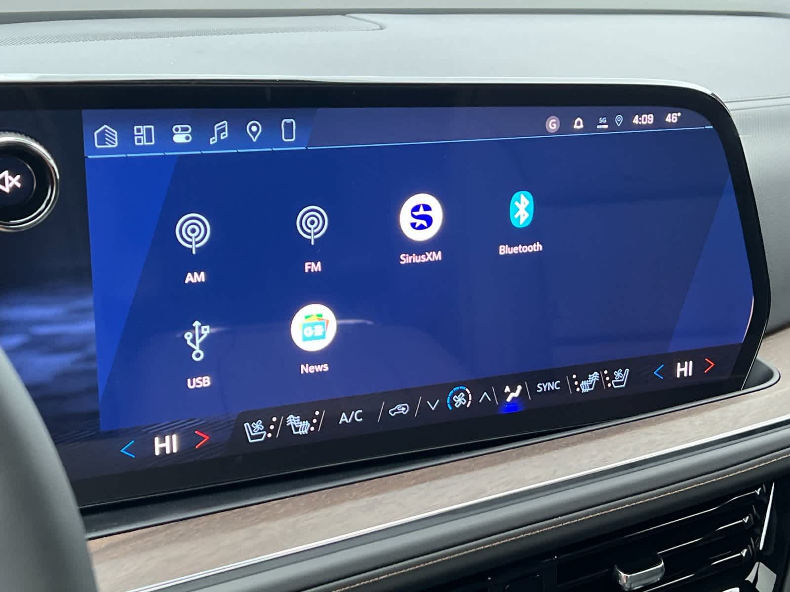 Thumbnail: 2026 Chevrolet Tahoe - 19