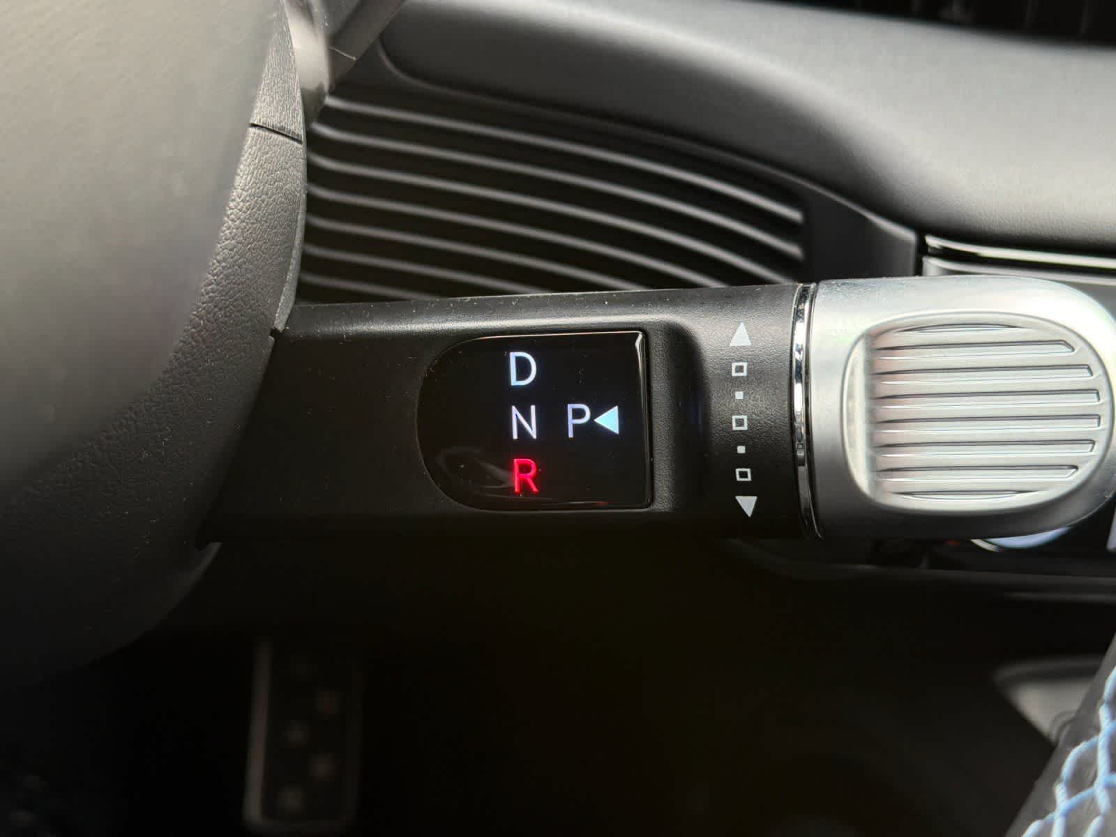 Thumbnail: 2025 Hyundai Ioniq 5 - 22