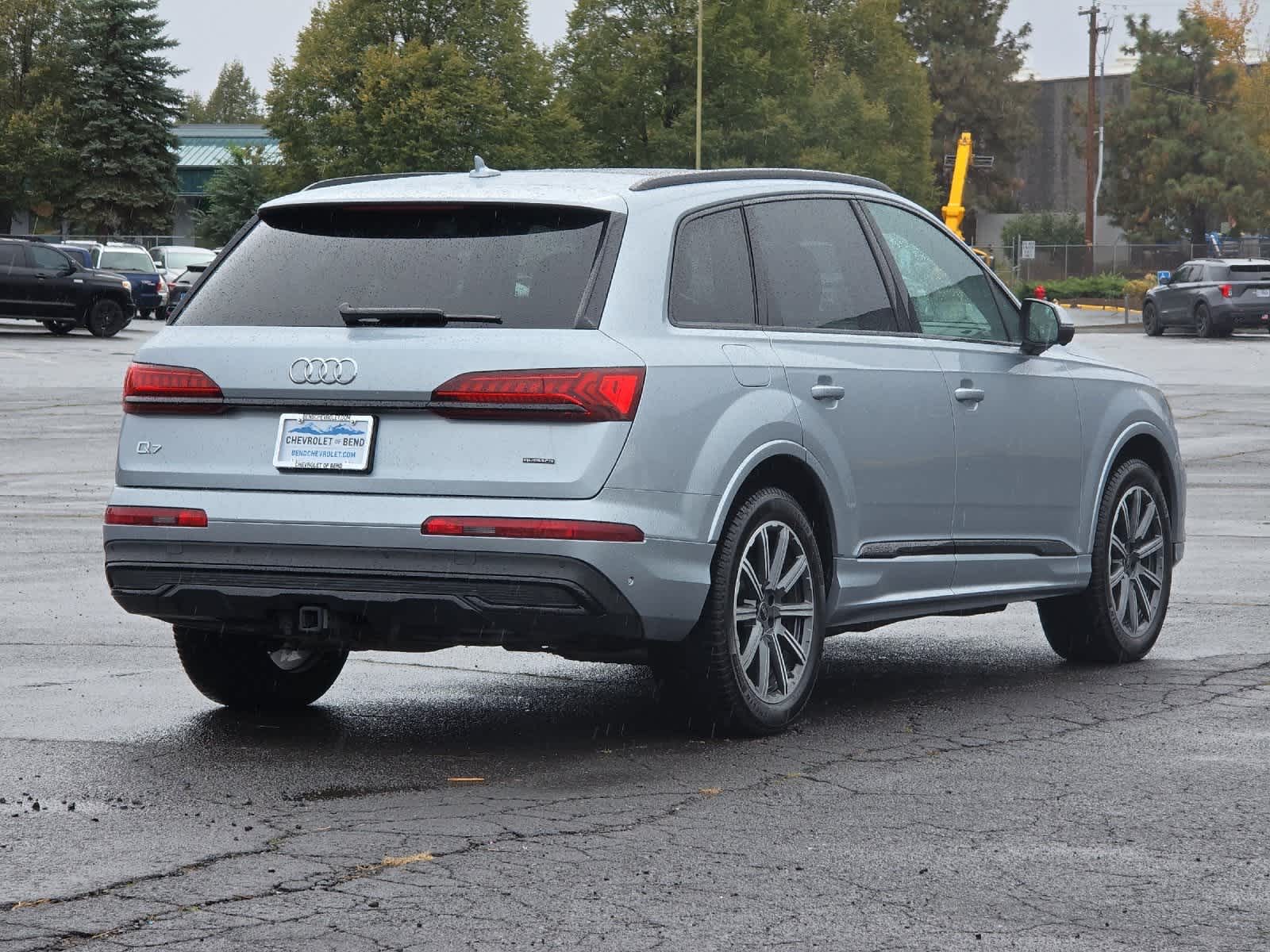 Thumbnail: 2023 Audi Q7 - 2