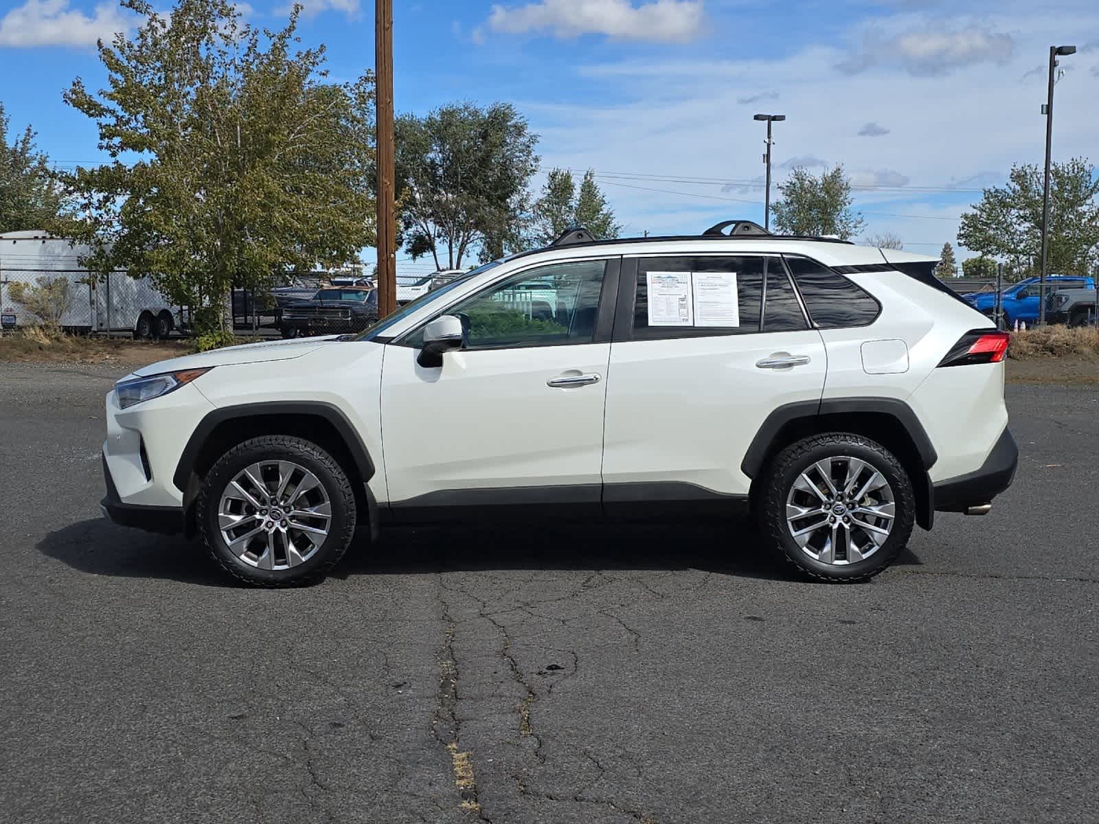 Thumbnail: 2021 Toyota RAV4 - 5