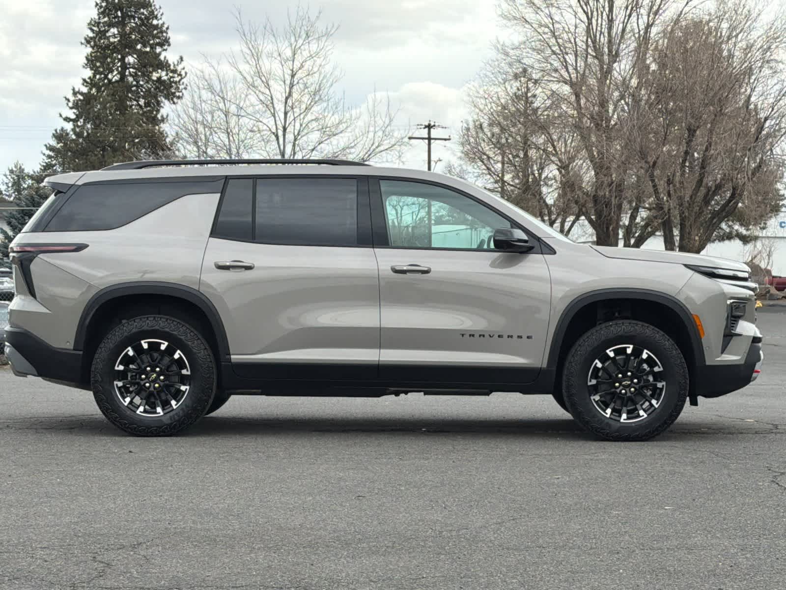 Thumbnail: 2026 Chevrolet Traverse - 8