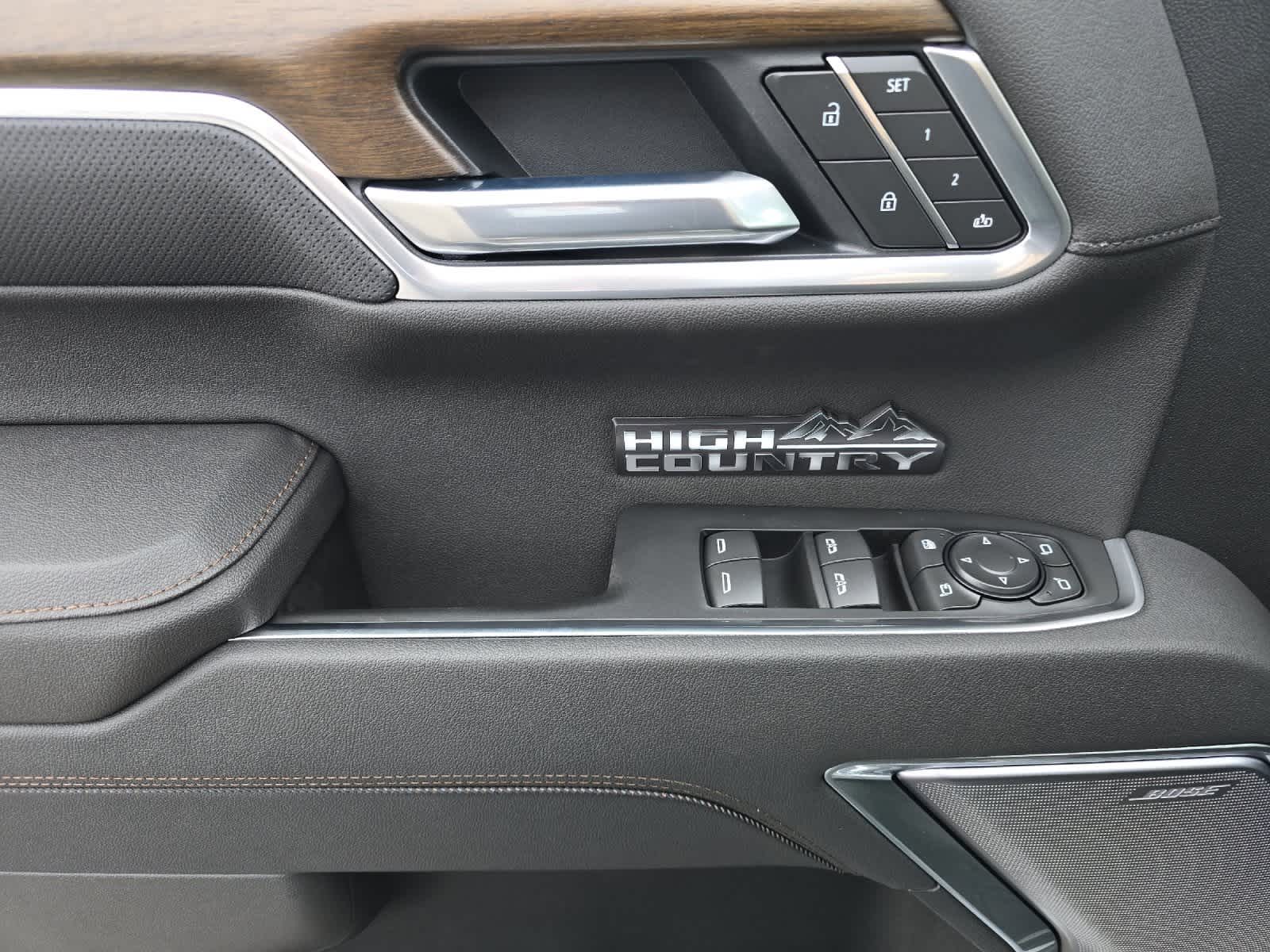 Thumbnail: 2026 Chevrolet Silverado 1500 - 12