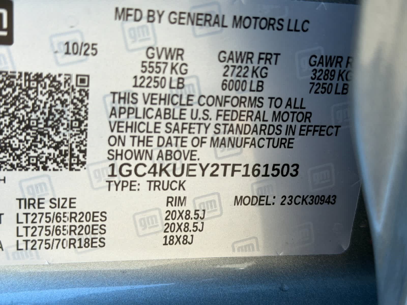 Thumbnail: 2026 Chevrolet Silverado 3500 - 28