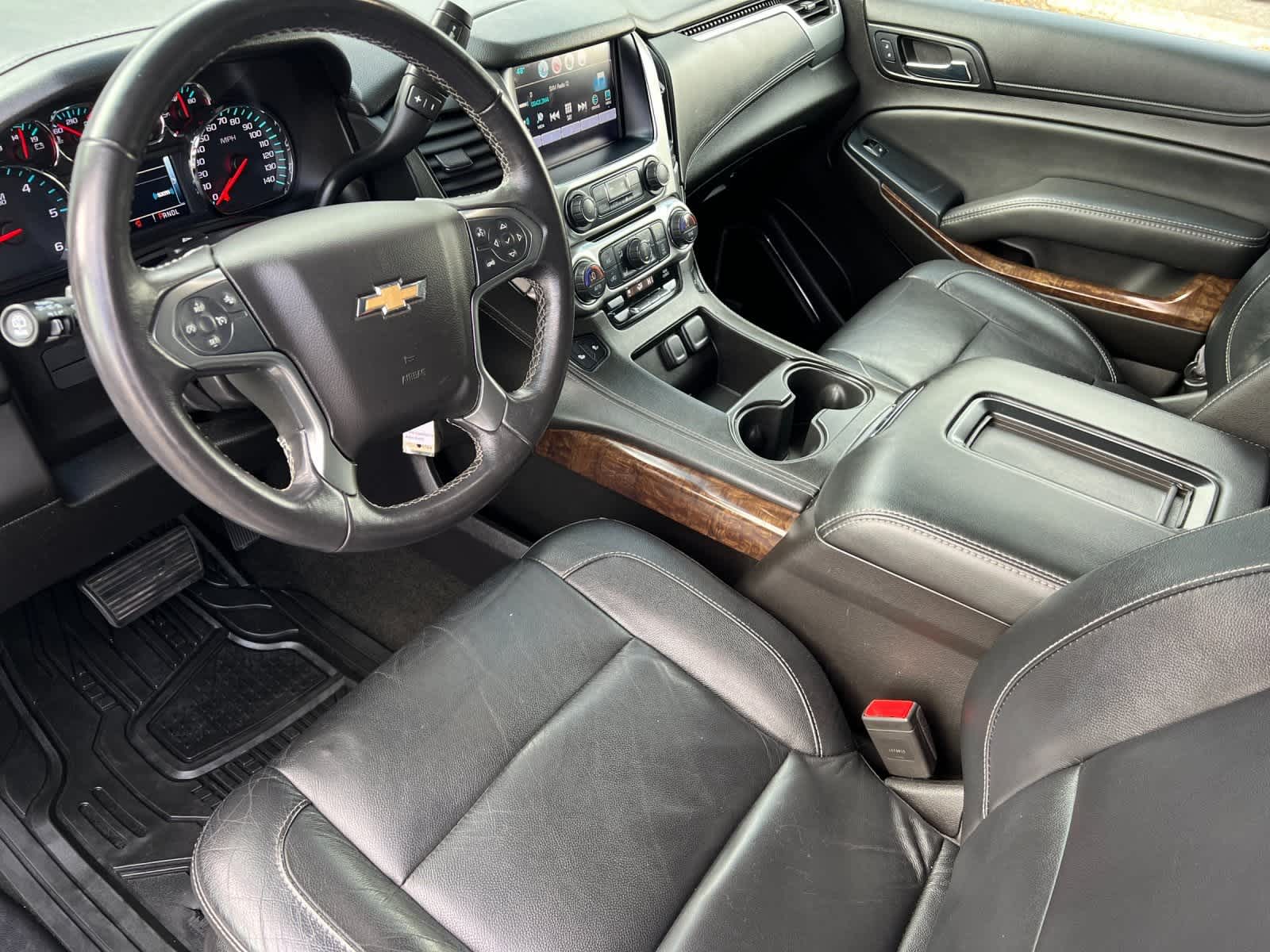 Thumbnail: 2017 Chevrolet Suburban - 11