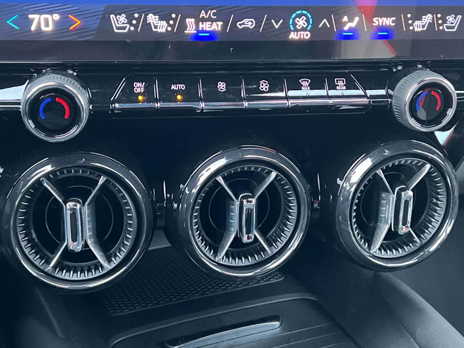 Thumbnail: 2026 Chevrolet Blazer EV - 20