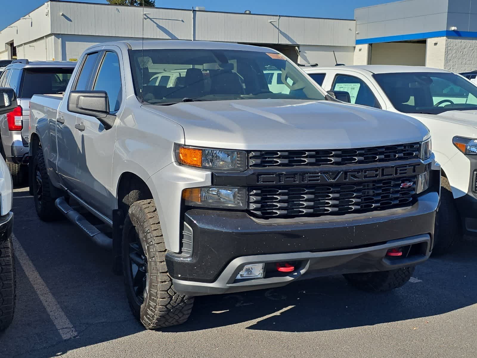 Thumbnail: 2020 Chevrolet Silverado 1500 - 4