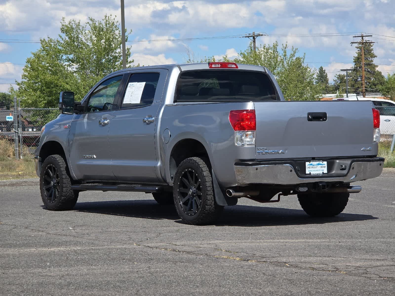 Thumbnail: 2010 Toyota Tundra - 6