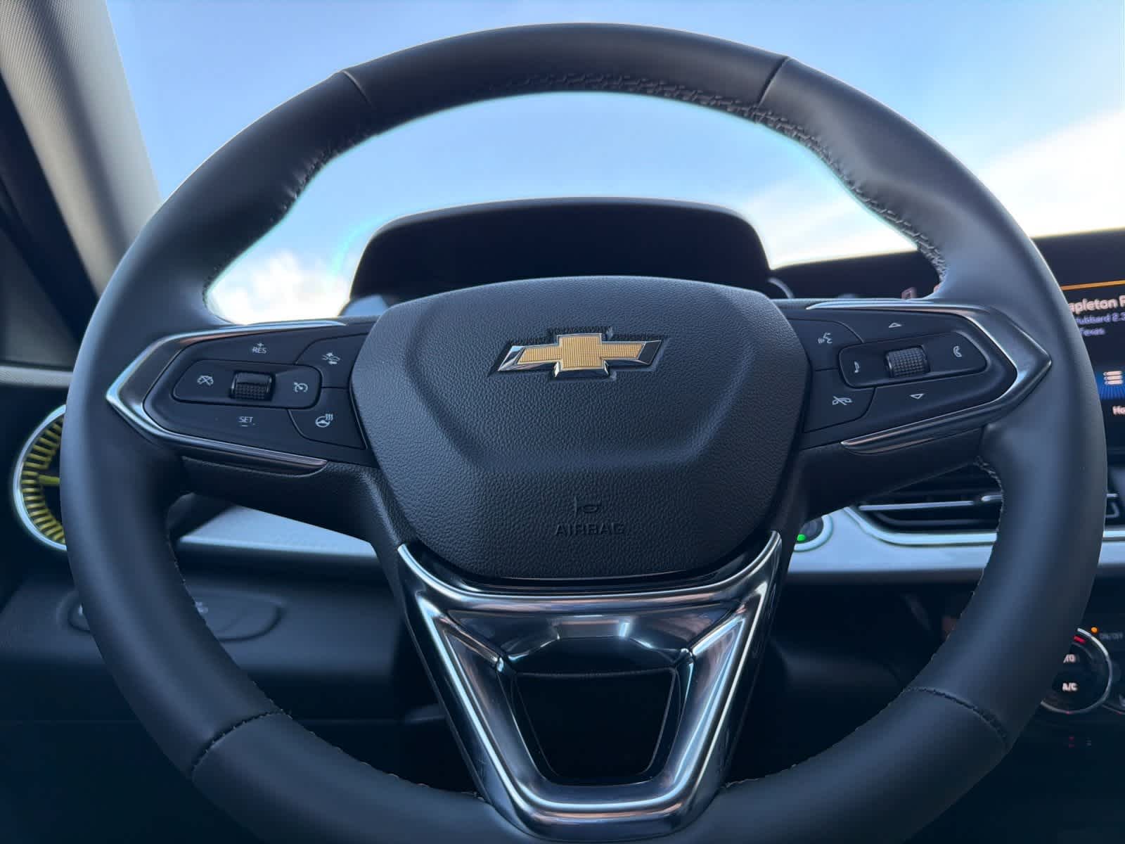 Thumbnail: 2026 Chevrolet Trax - 23