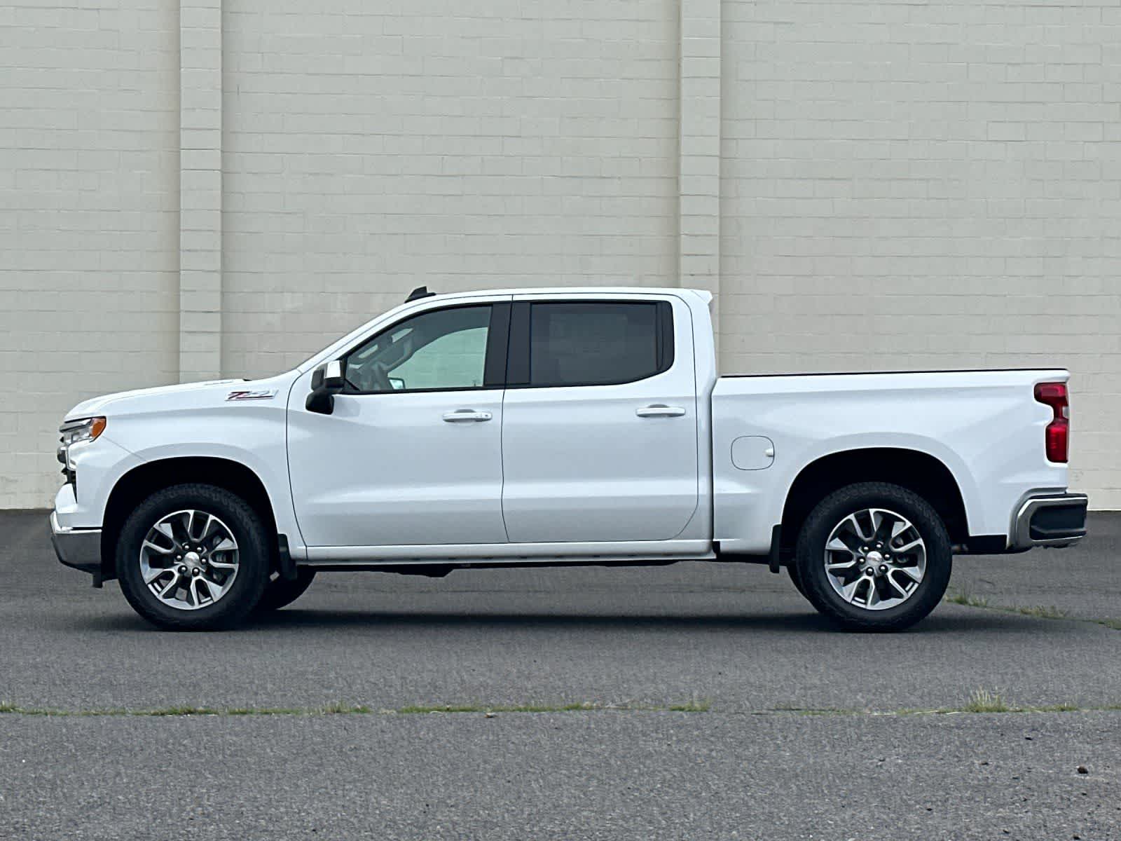 Thumbnail: 2026 Chevrolet Silverado 1500 - 5
