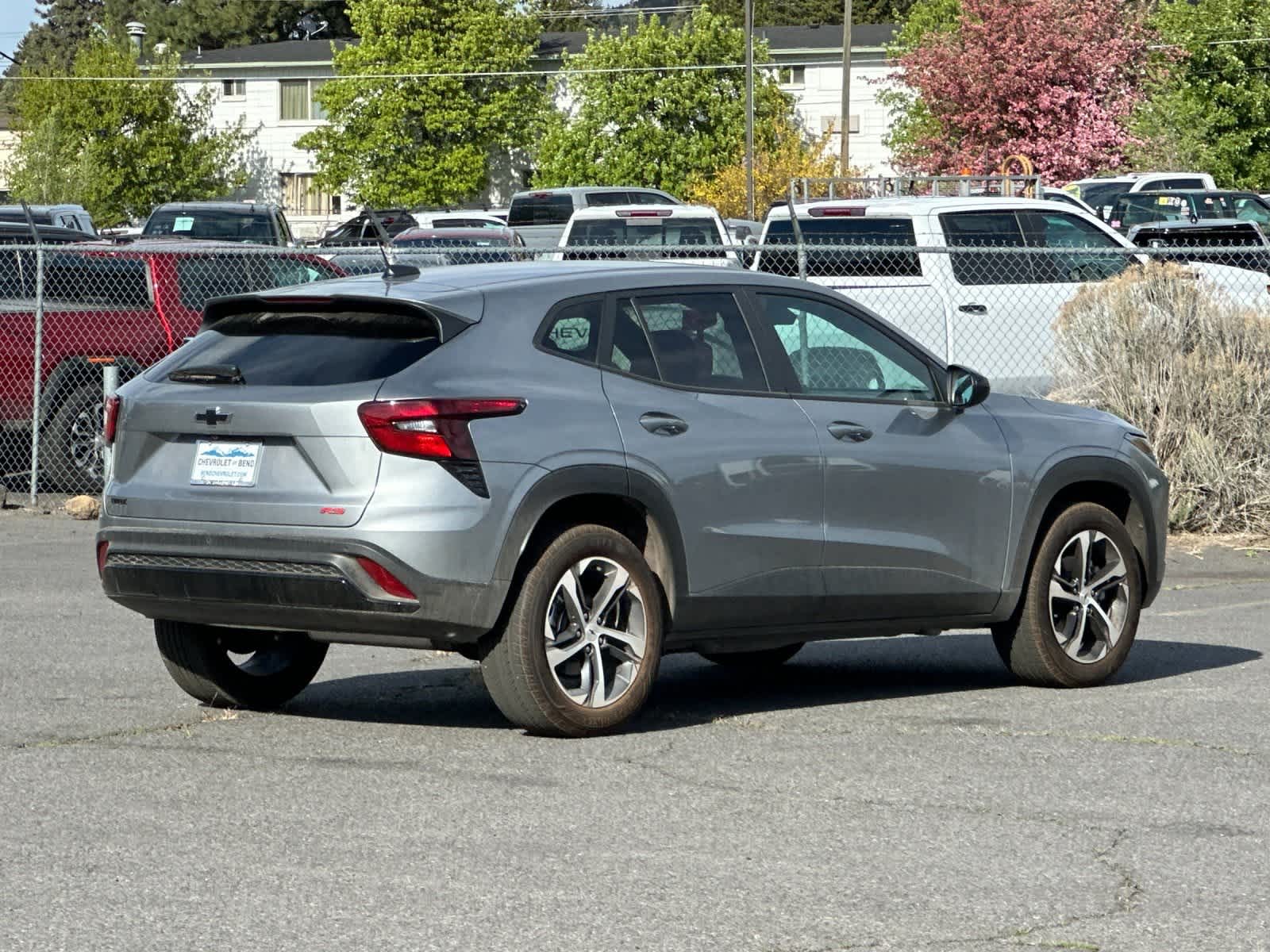 2025 Chevrolet Trax RS 2