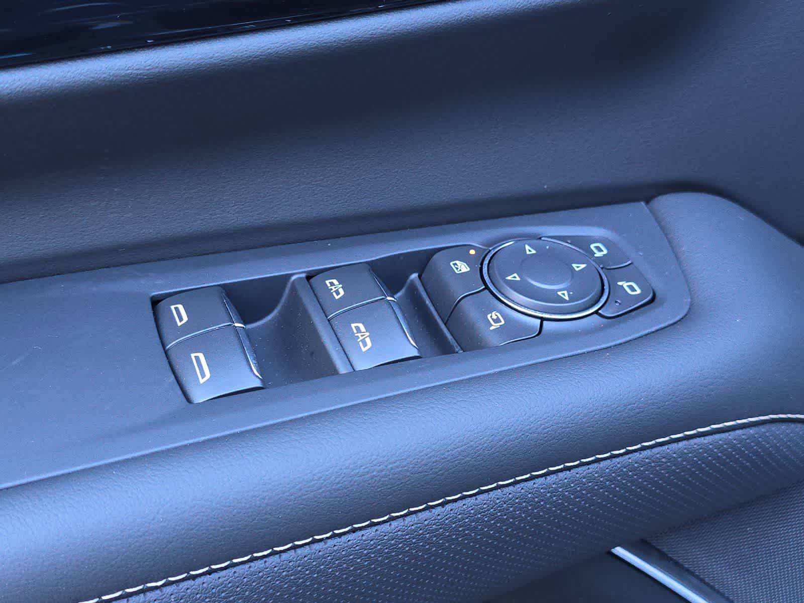 Thumbnail: 2026 Chevrolet Tahoe - 13