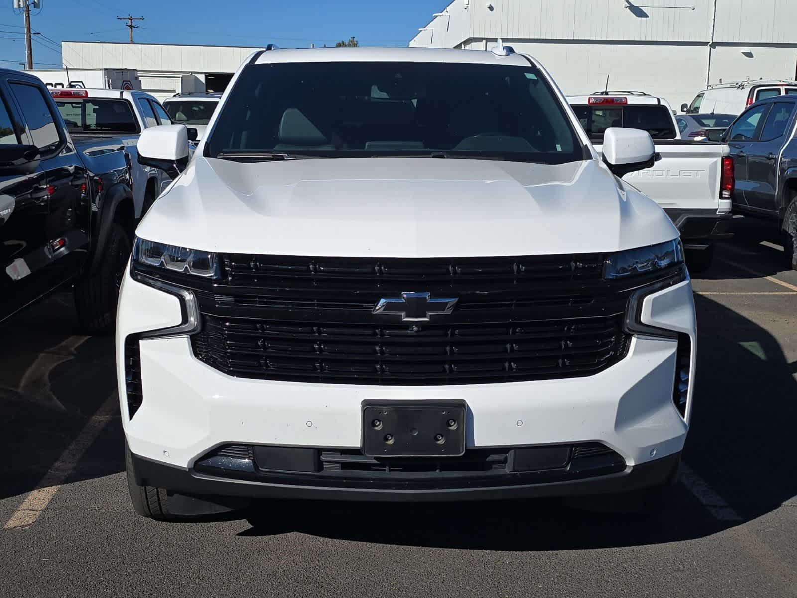 Thumbnail: 2023 Chevrolet Suburban - 6