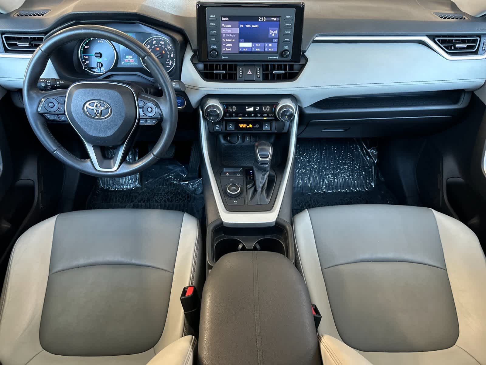 Thumbnail: 2021 Toyota RAV4 - 3