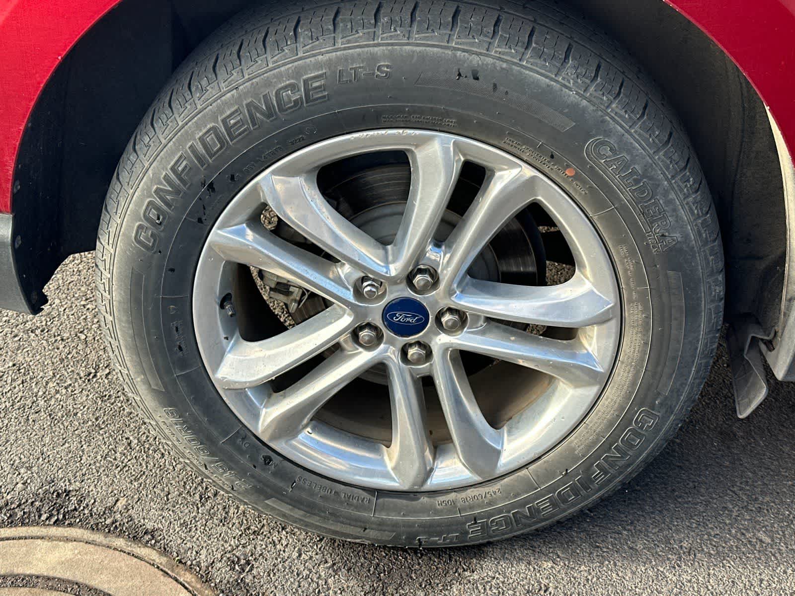 Thumbnail: 2017 Ford Edge - 11