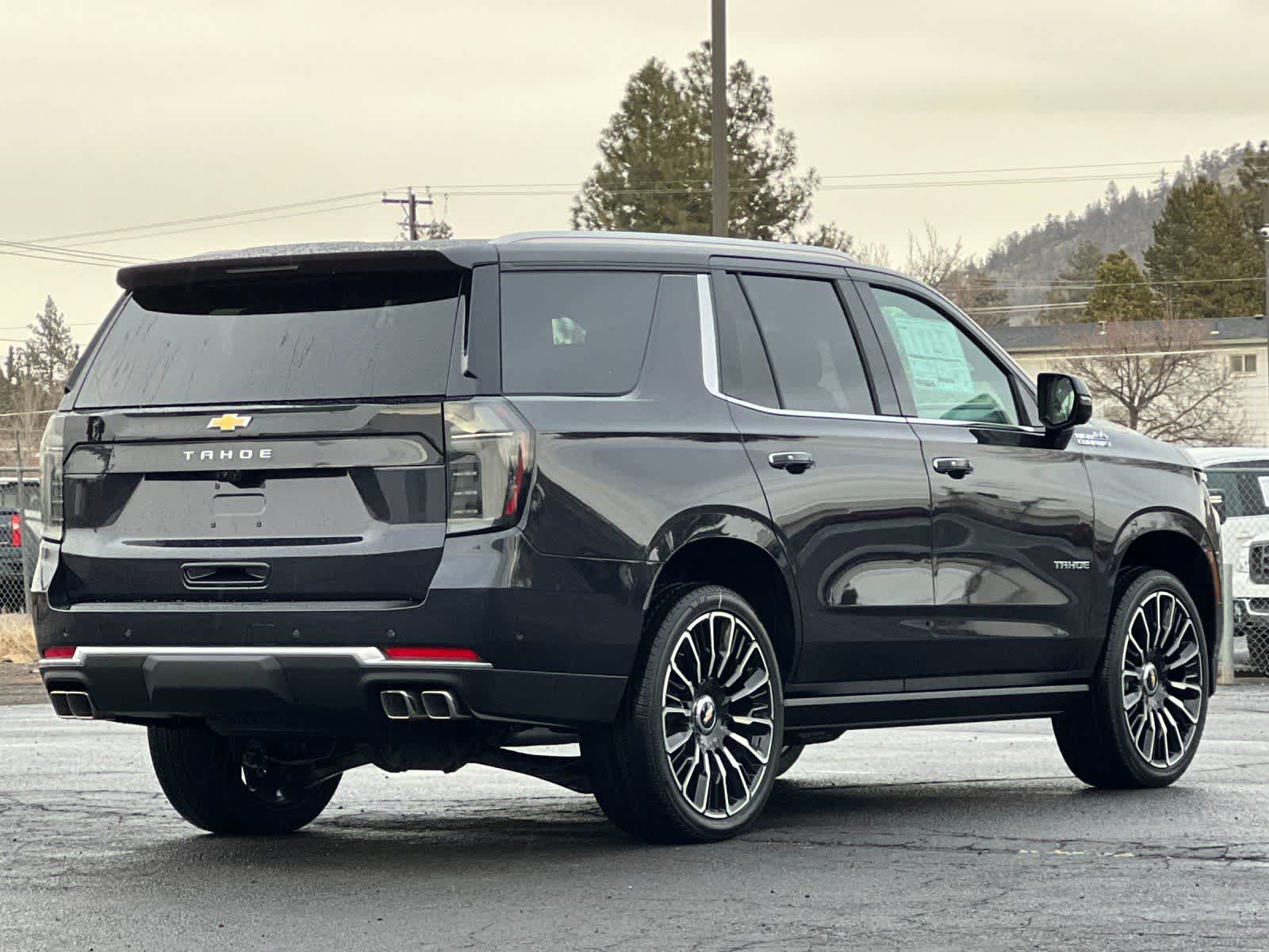 Thumbnail: 2026 Chevrolet Tahoe - 2