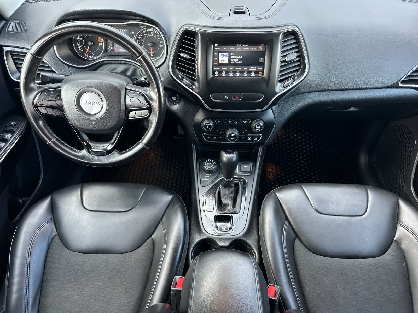 Thumbnail: 2020 Jeep Cherokee - 3