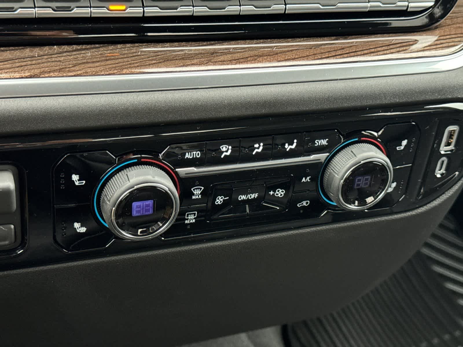 Thumbnail: 2026 Chevrolet Silverado 2500 - 20