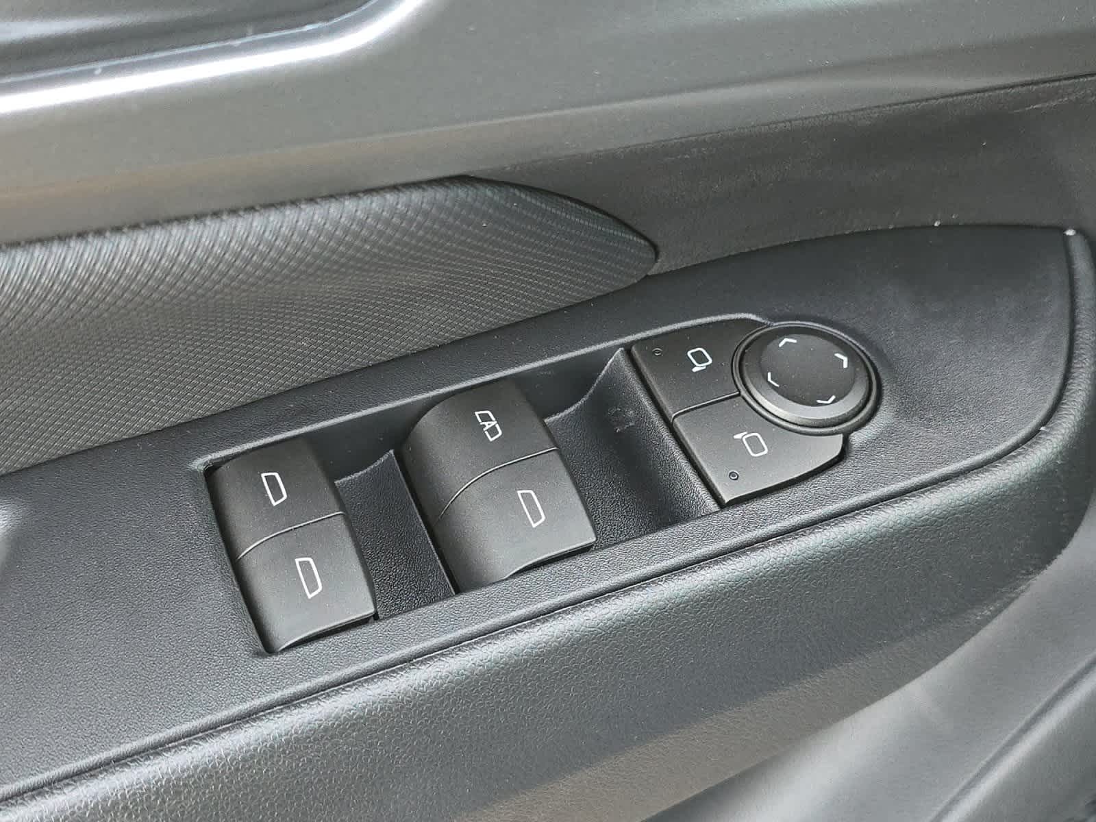 Thumbnail: 2026 Chevrolet Equinox - 13