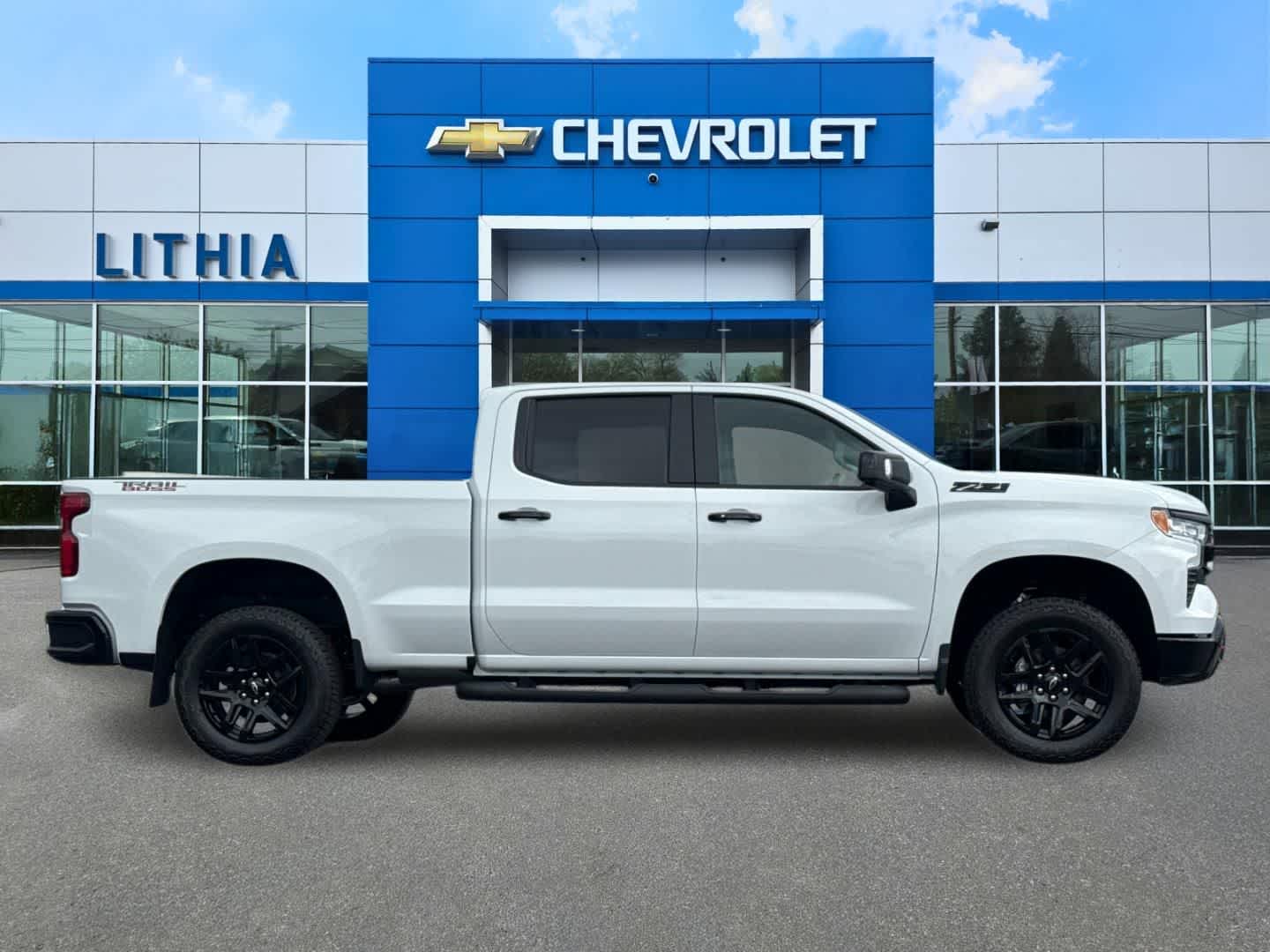 Thumbnail: 2026 Chevrolet Silverado 1500 - 8