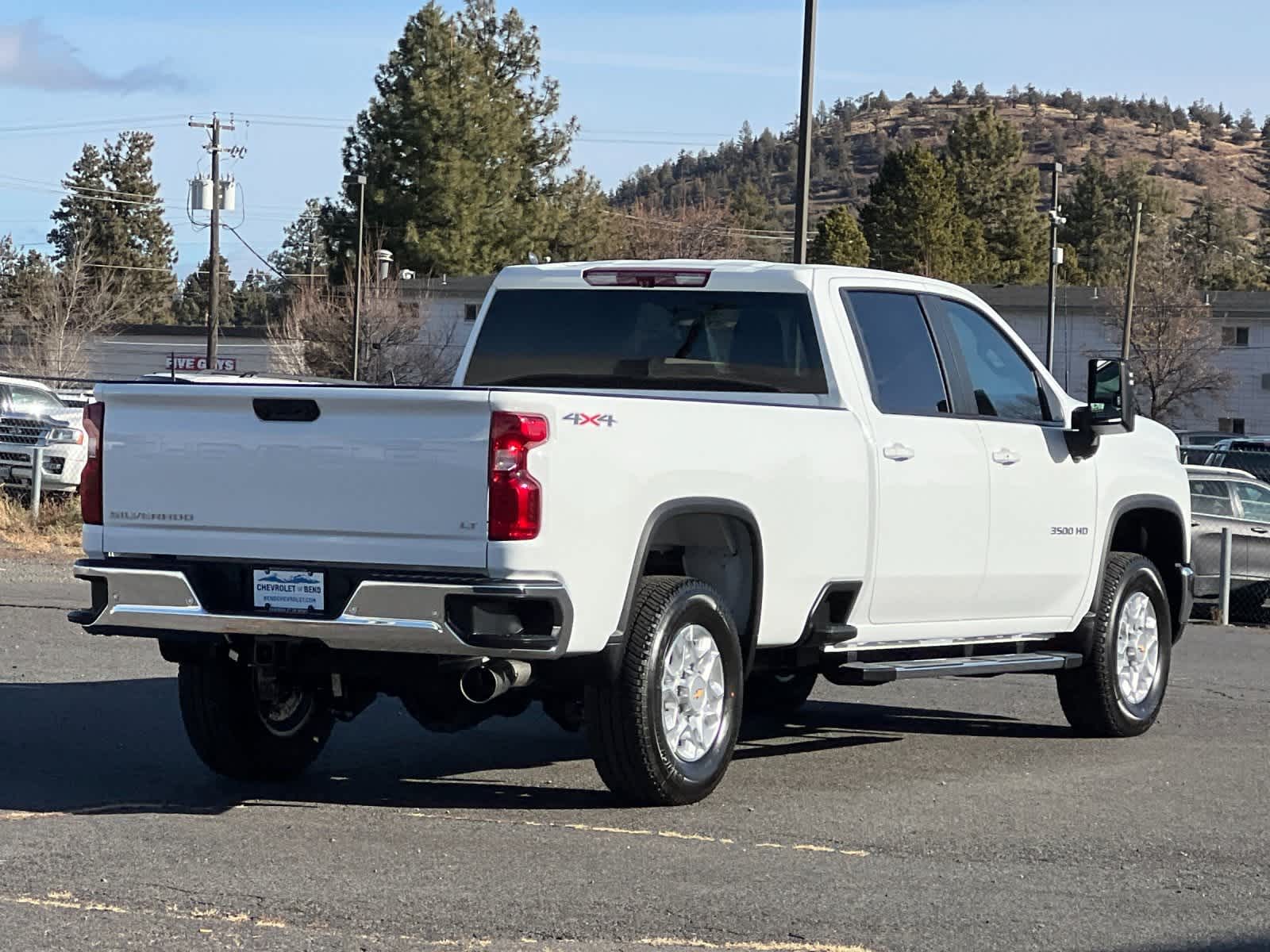 Thumbnail: 2026 Chevrolet Silverado 3500 - 2