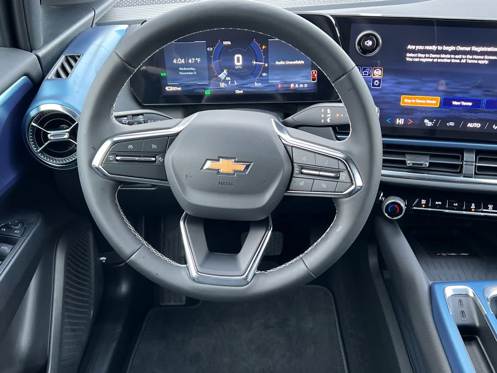 Thumbnail: 2026 Chevrolet Equinox - 12