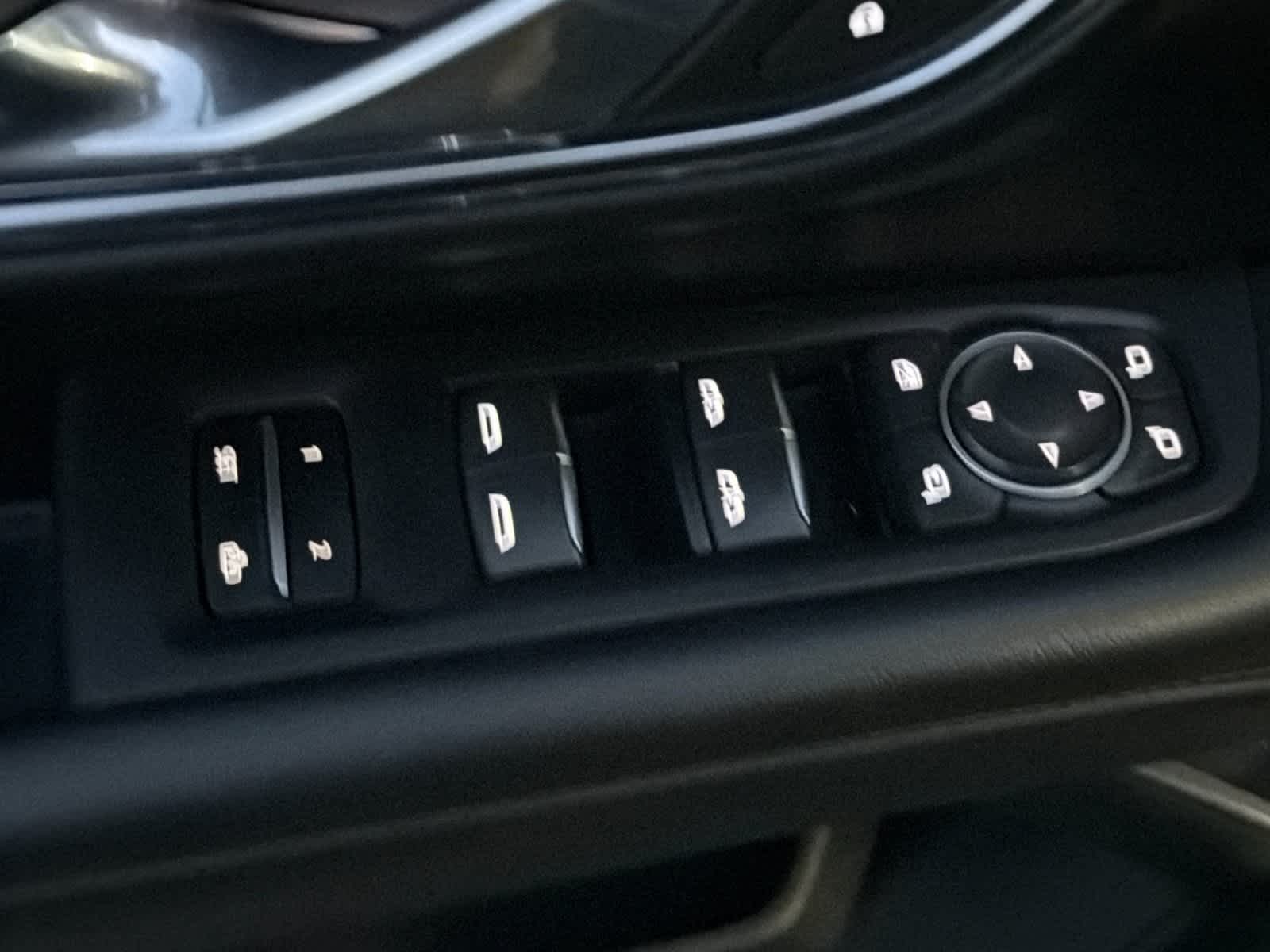 Thumbnail: 2023 Chevrolet Tahoe - 13