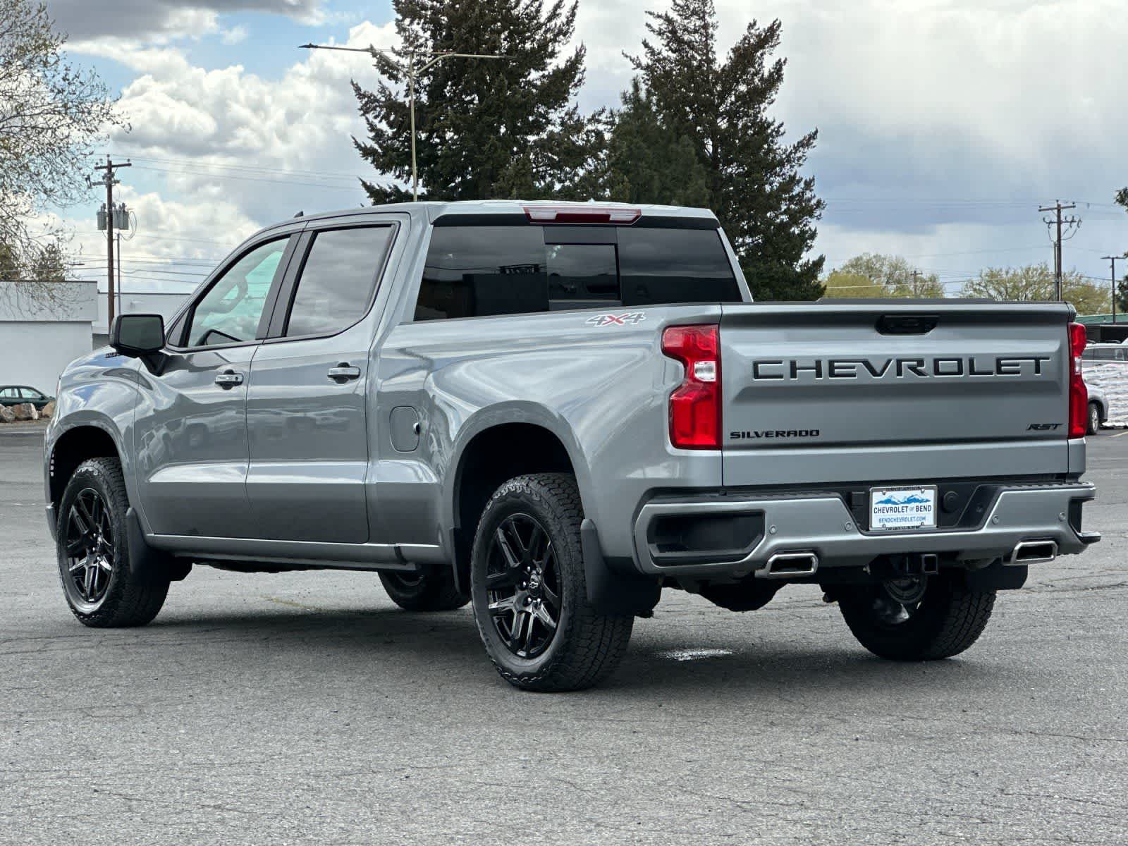 Thumbnail: 2026 Chevrolet Silverado 1500 - 6