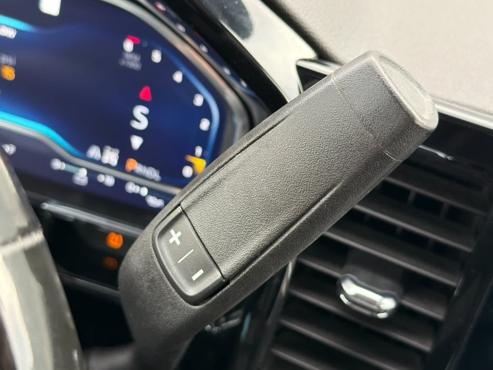 Thumbnail: 2023 Chevrolet Silverado 1500 - 20