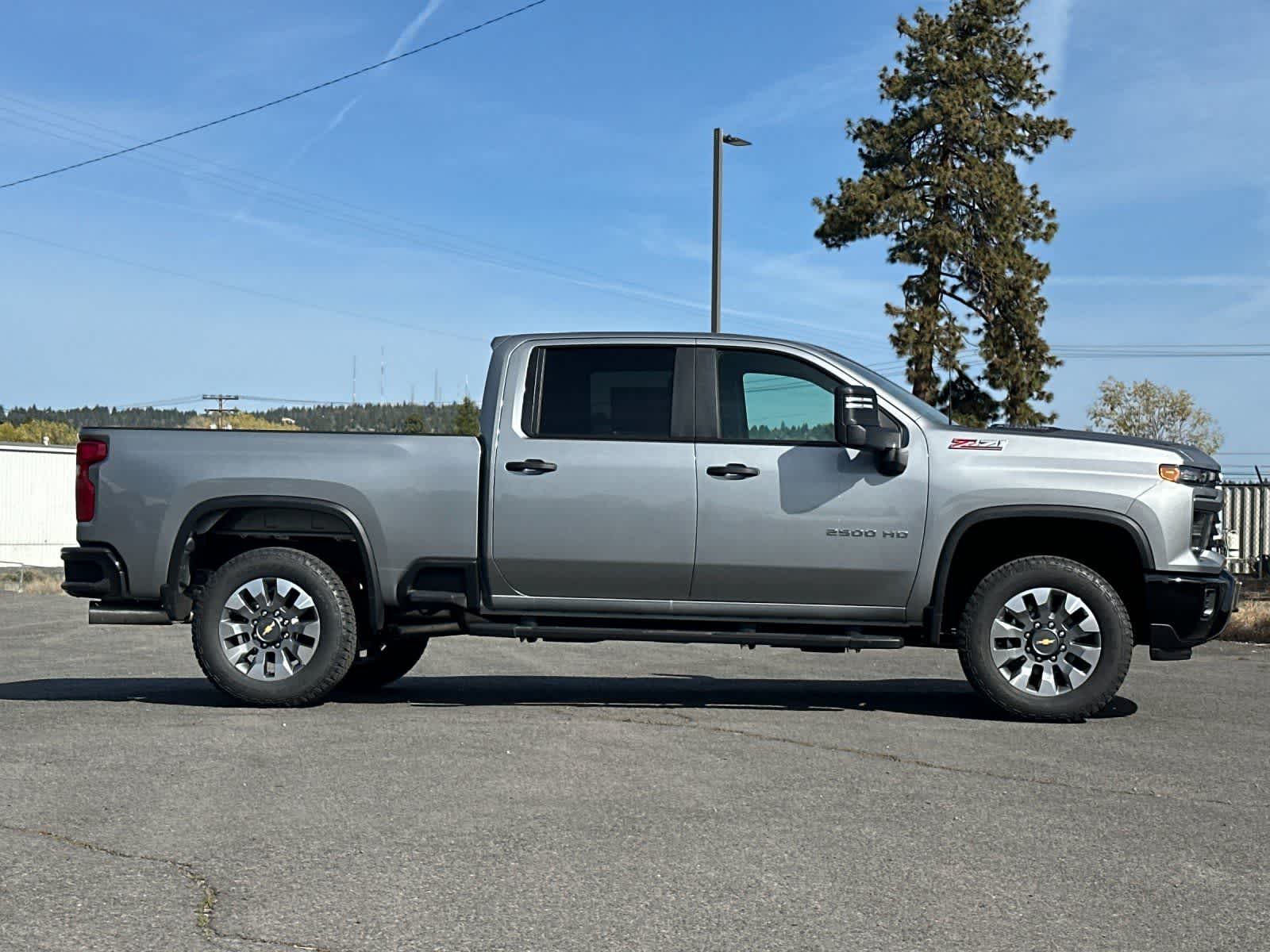 Thumbnail: 2026 Chevrolet Silverado 2500 - 8