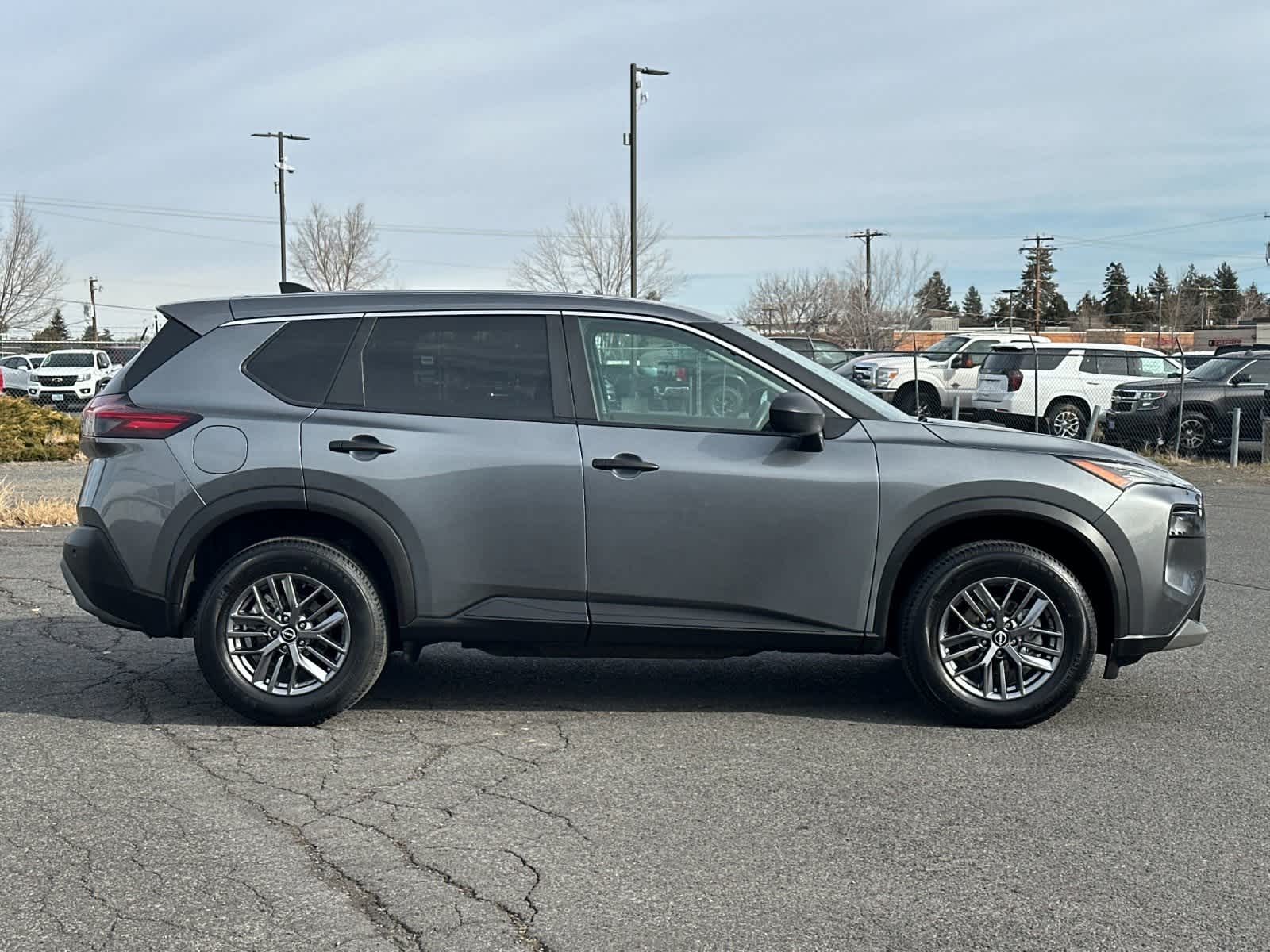 Thumbnail: 2023 Nissan Rogue - 8