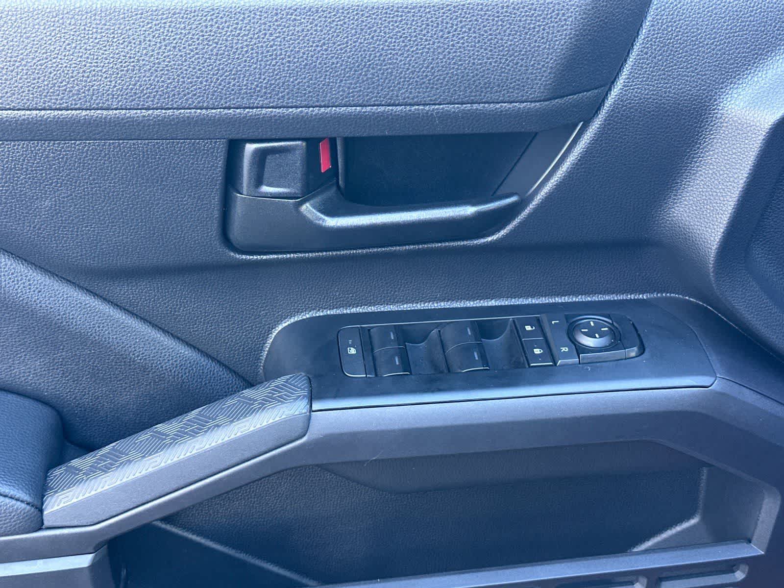 Thumbnail: 2025 Toyota Tacoma - 13