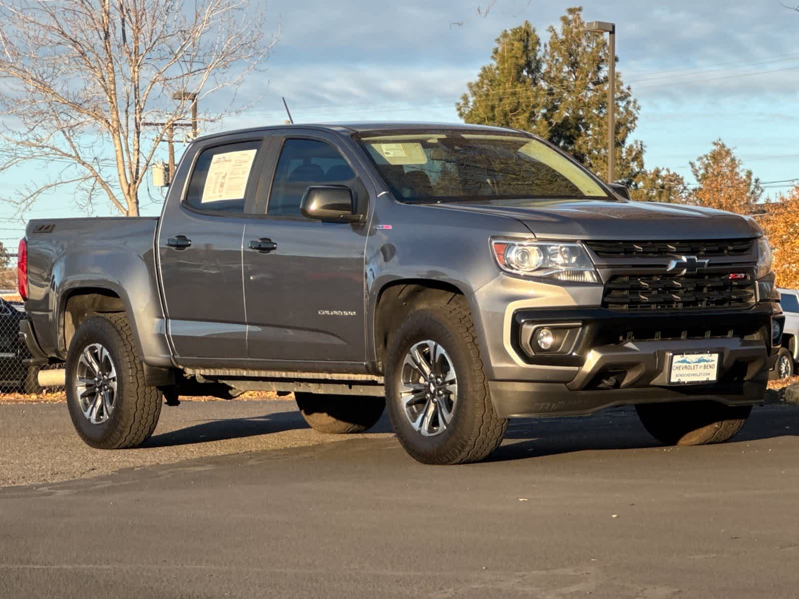 Thumbnail: 2022 Chevrolet Colorado - 9
