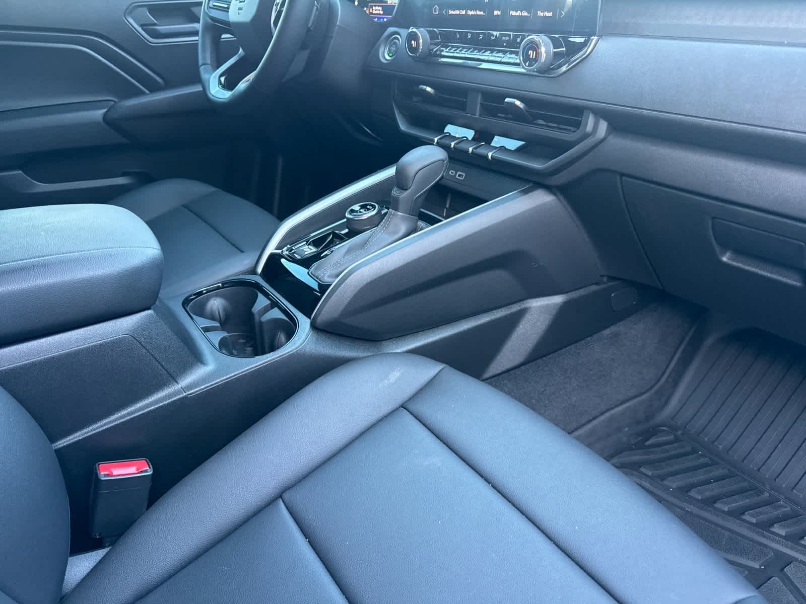 Thumbnail: 2025 Chevrolet Colorado - 15