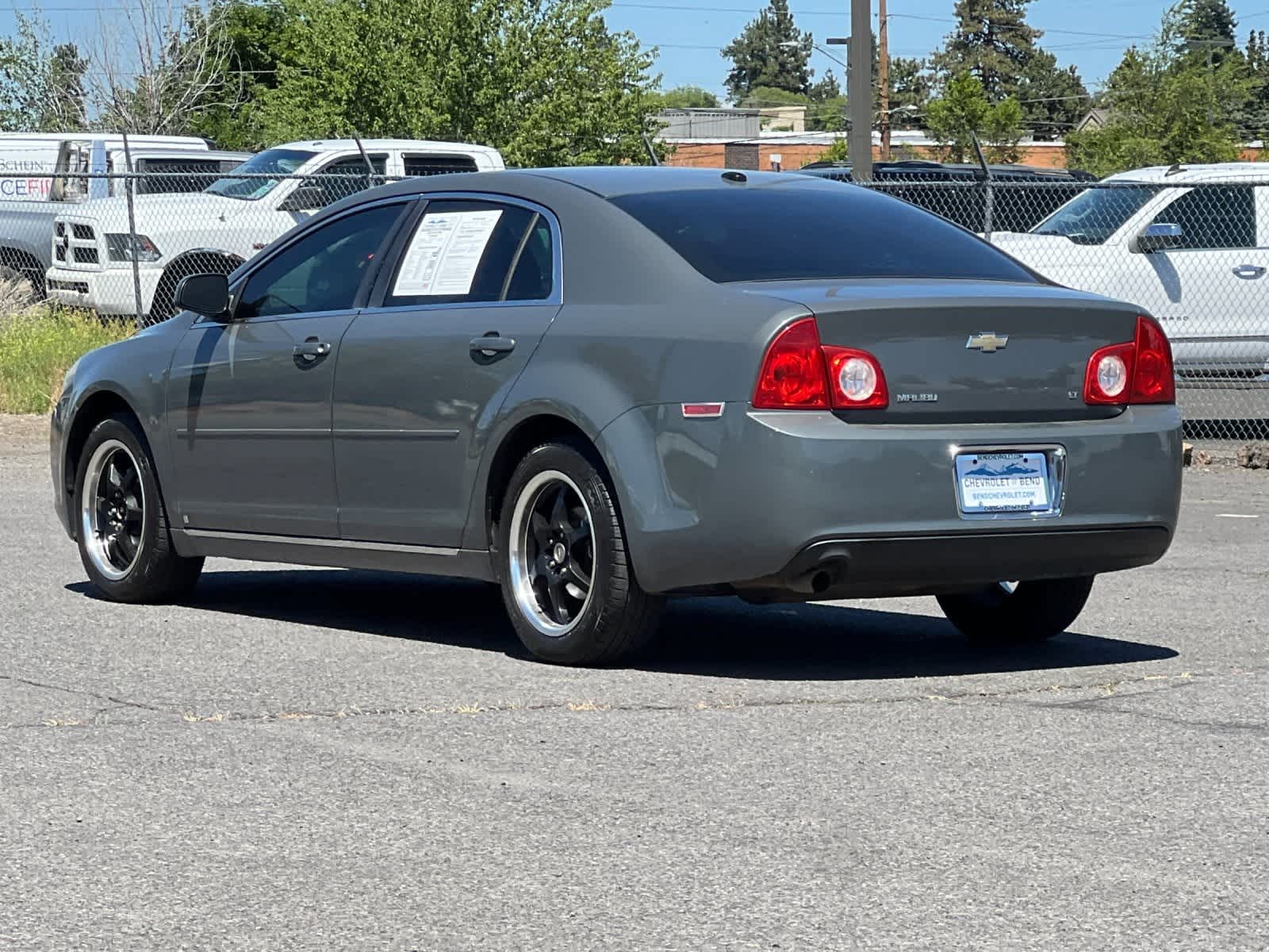Thumbnail: 2009 Chevrolet Malibu - 6