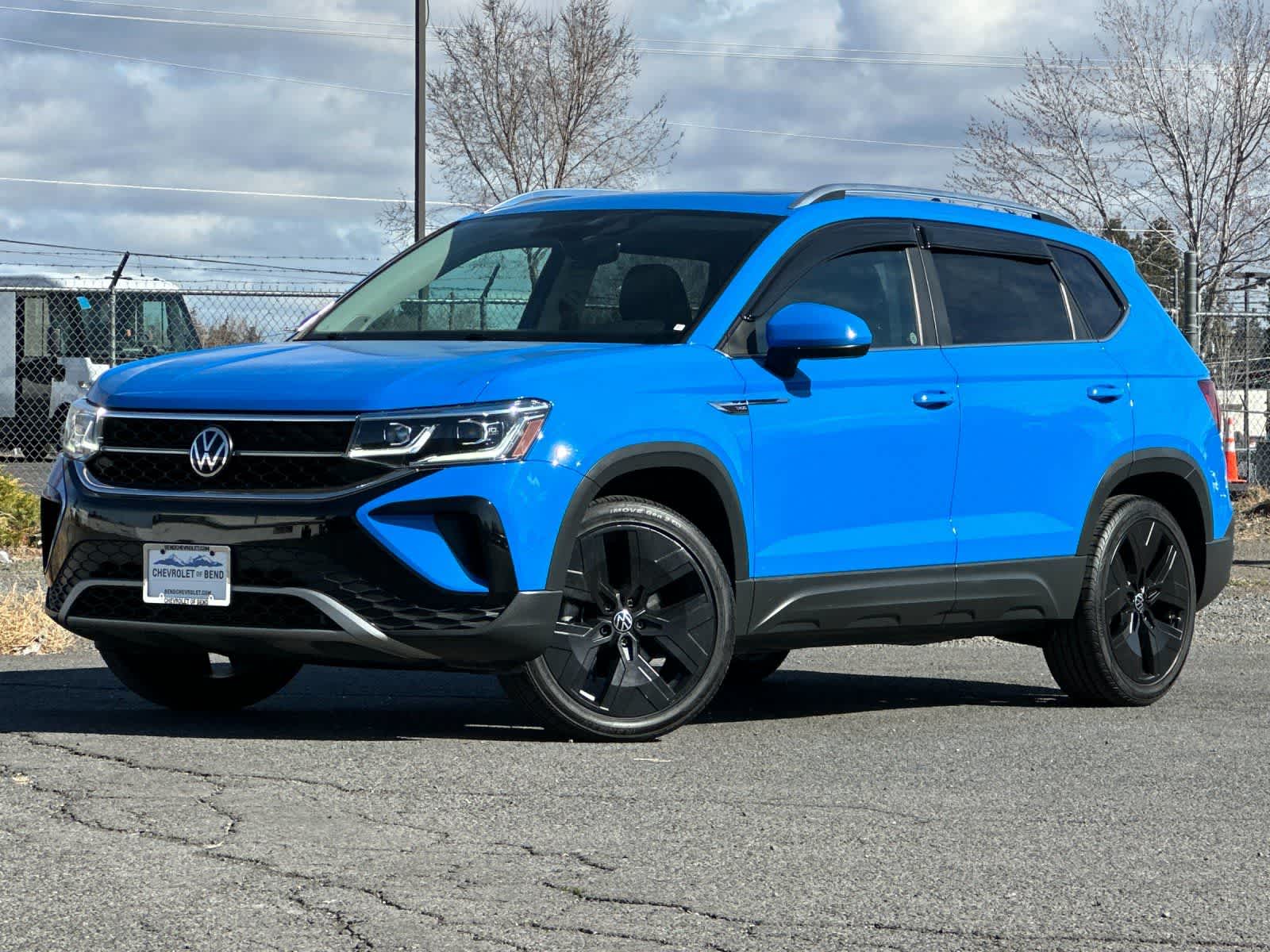 Thumbnail: 2022 Volkswagen Taos - 1