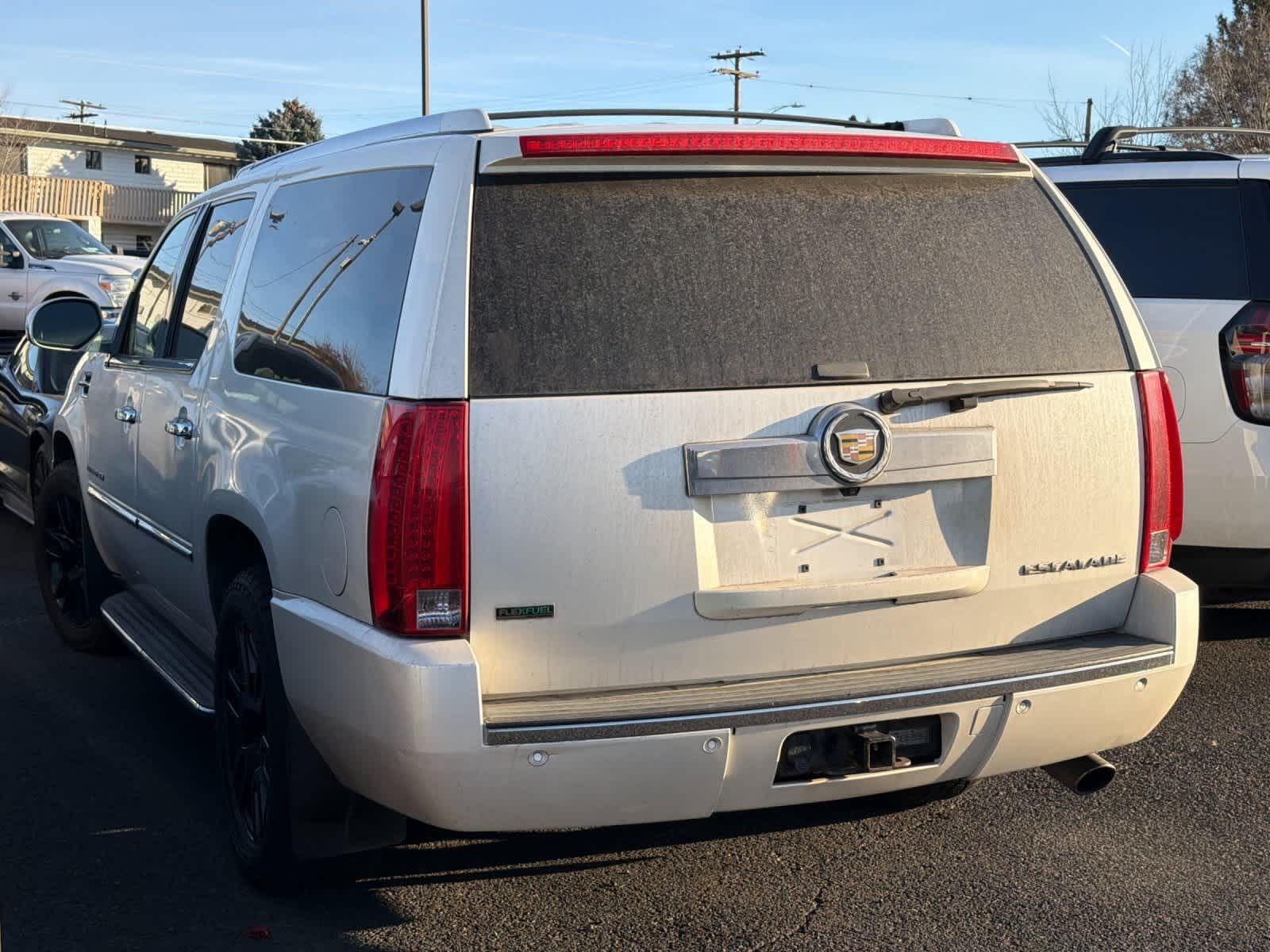 Thumbnail: 2011 Cadillac Escalade - 3