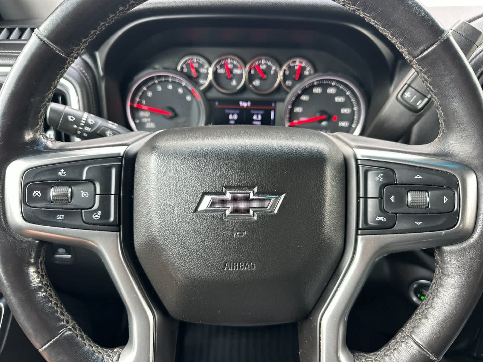 Thumbnail: 2020 Chevrolet Silverado 1500 - 22