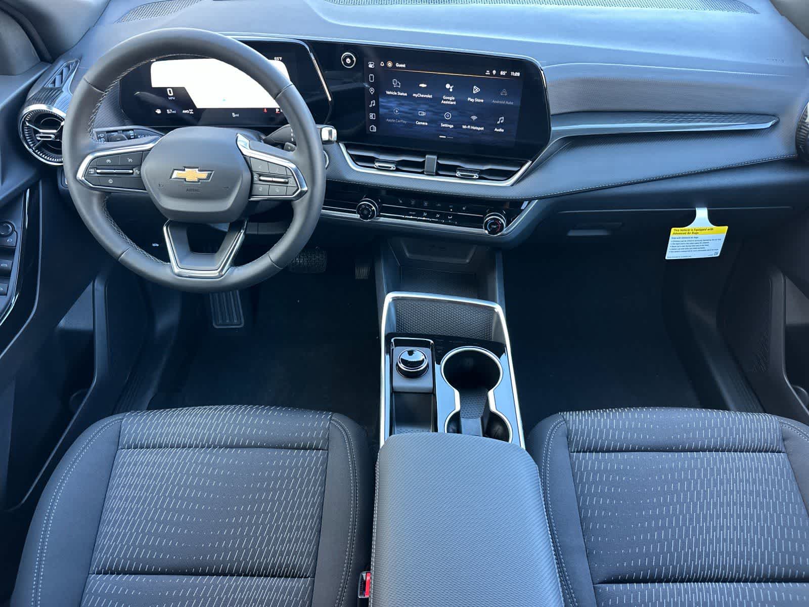 Thumbnail: 2026 Chevrolet Equinox - 3
