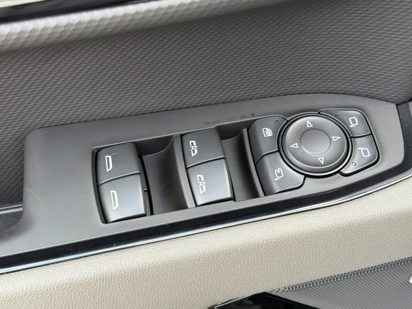 Thumbnail: 2026 Chevrolet Silverado 1500 - 13